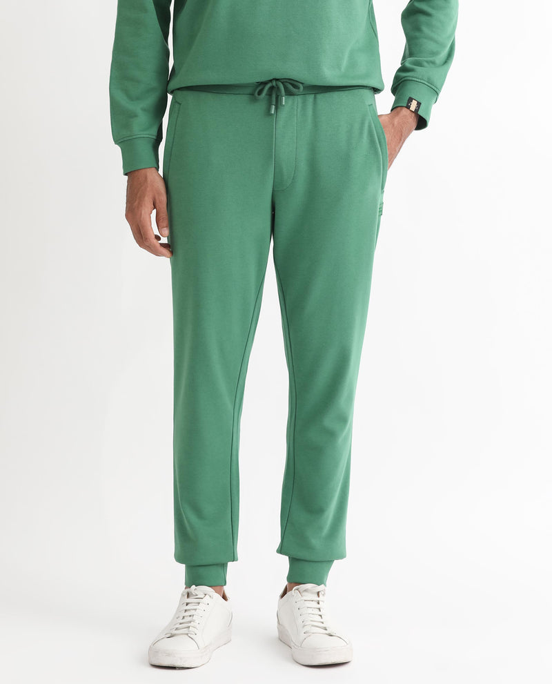 RARE RABBIT MENS OTARI GREEN TRACK PANT COTTON POLYESTER TERRY FABRIC MID RISE KNITTED DRAW STRING CLOSURE