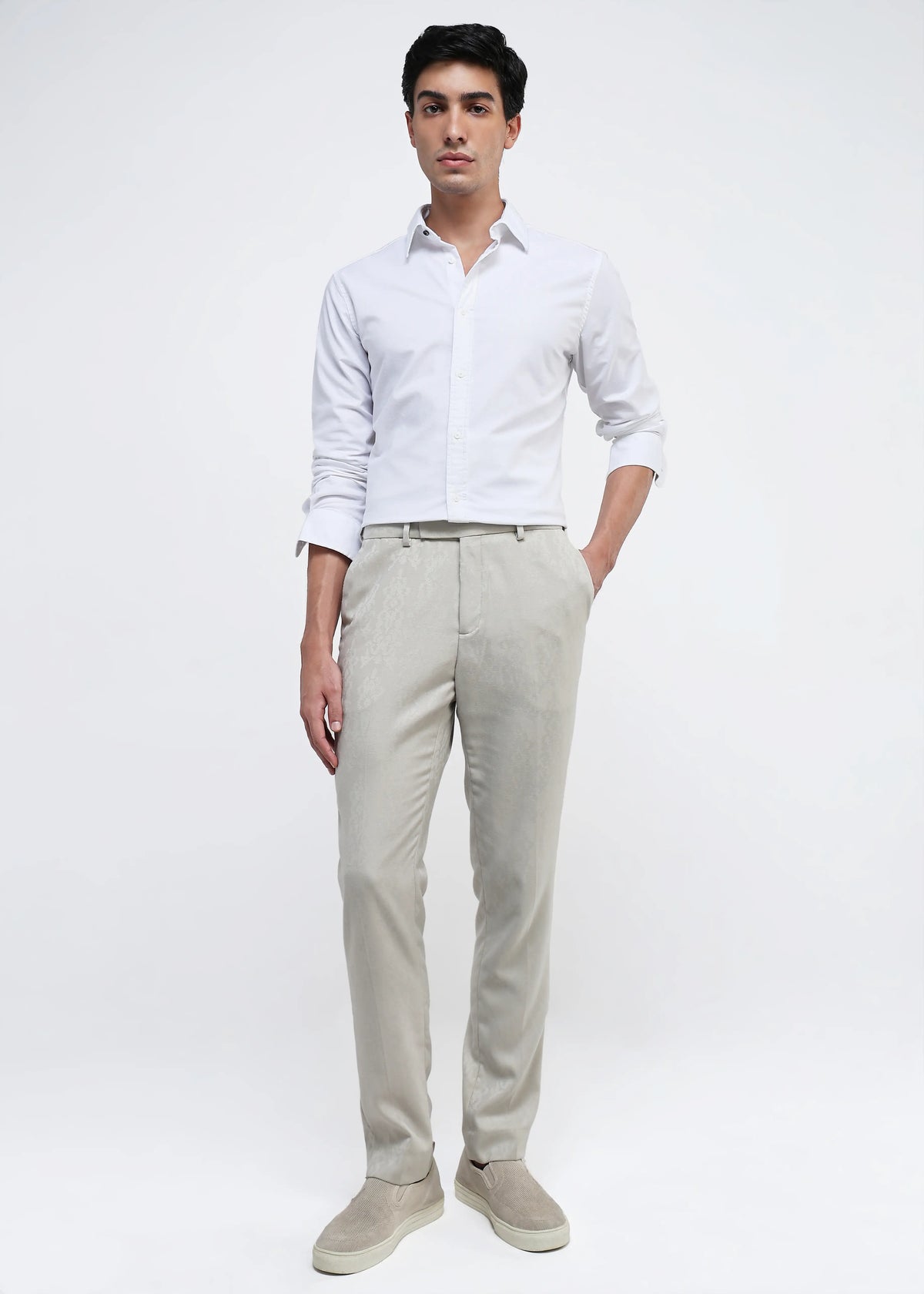 Rare Rabbit Men Oxo White Full Sleeve Collared Neck Button Closure Regular Fit Plain Shirt
