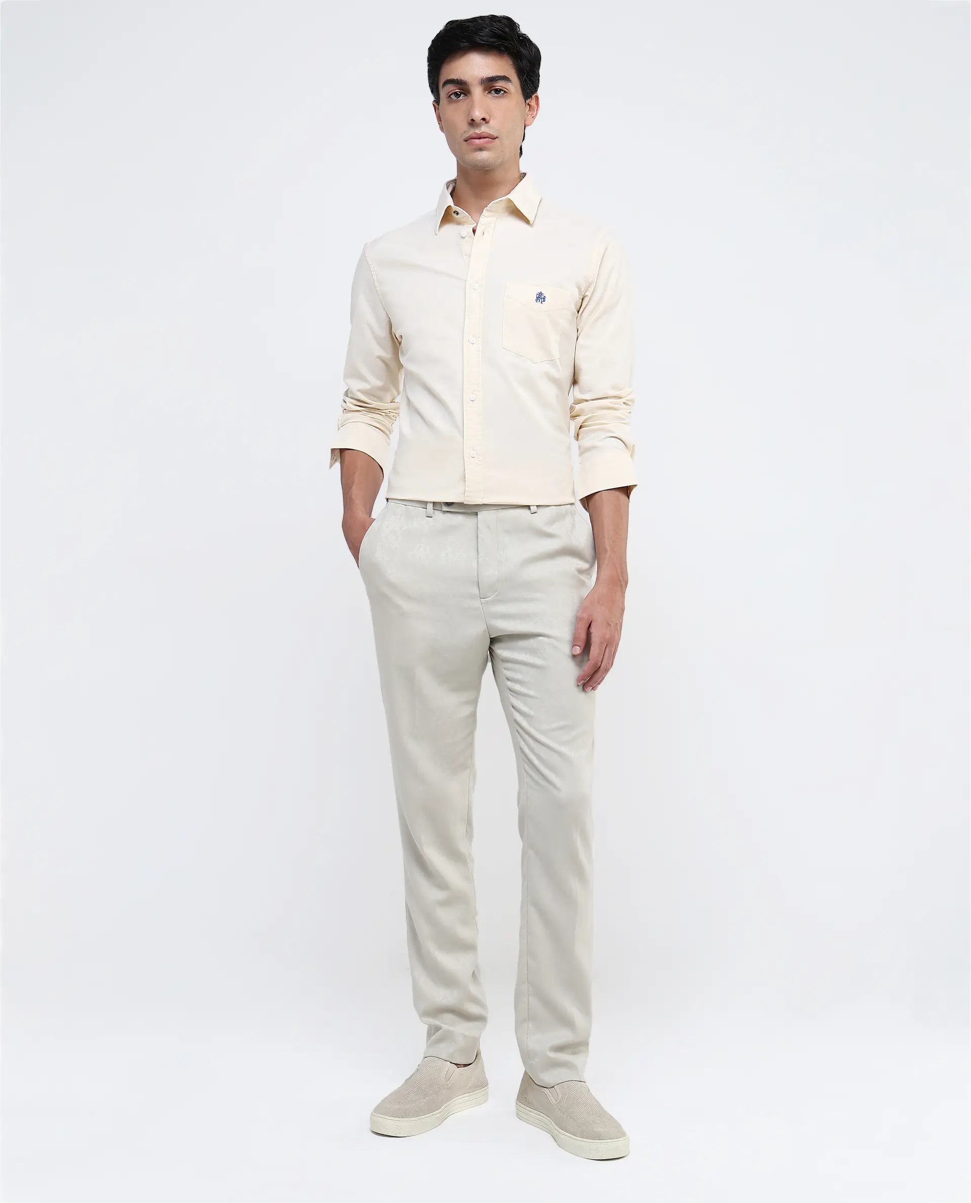 Rare Rabbit Men Oxo Pastel Yellow Full Sleeve Collared Neck Button Closure Regular Fit Plain Shirt