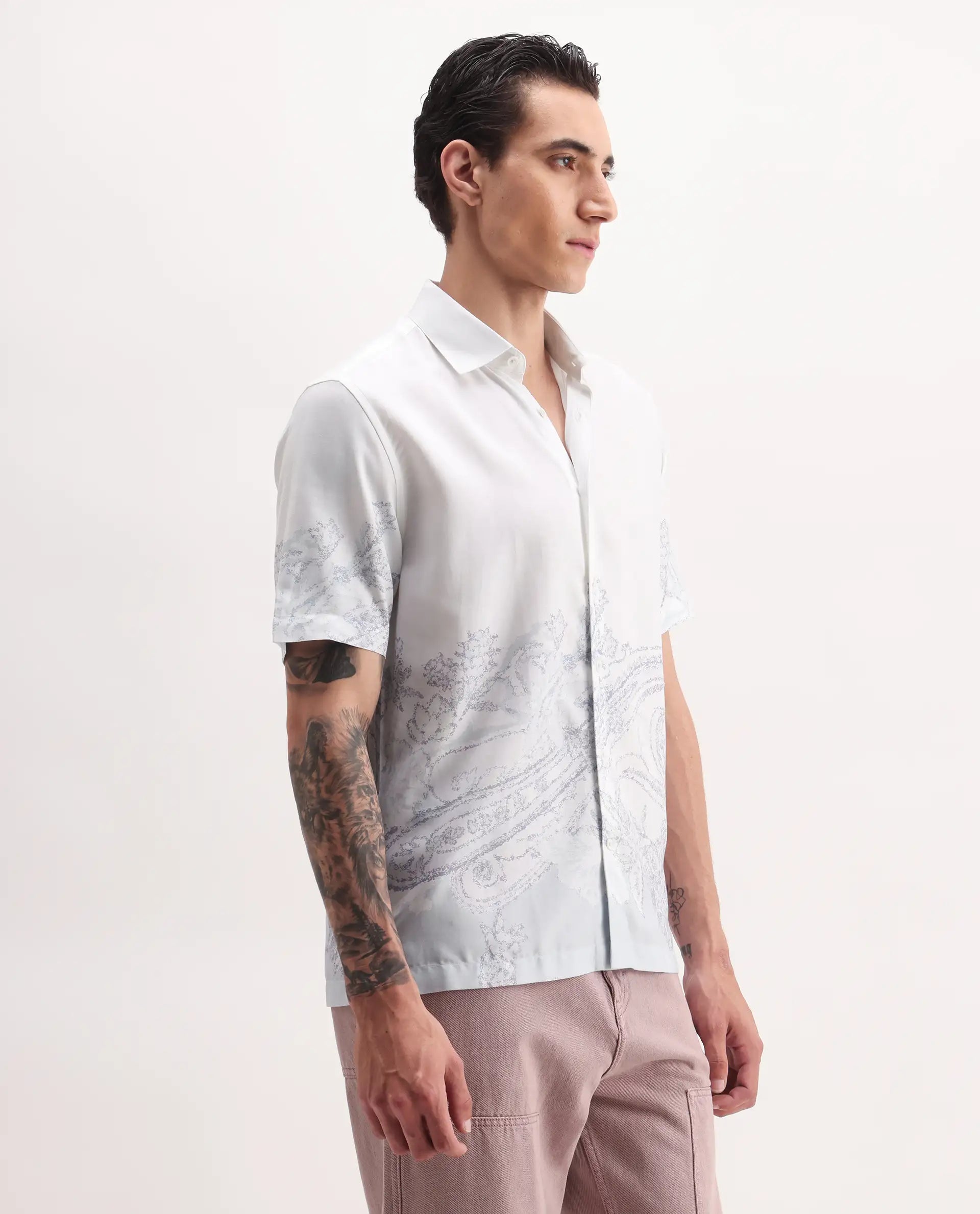 Rare Rabbit Men's Pais White Cotton Blend Paisley Print Relaxed Fit Half Sleeve Collared Shirt