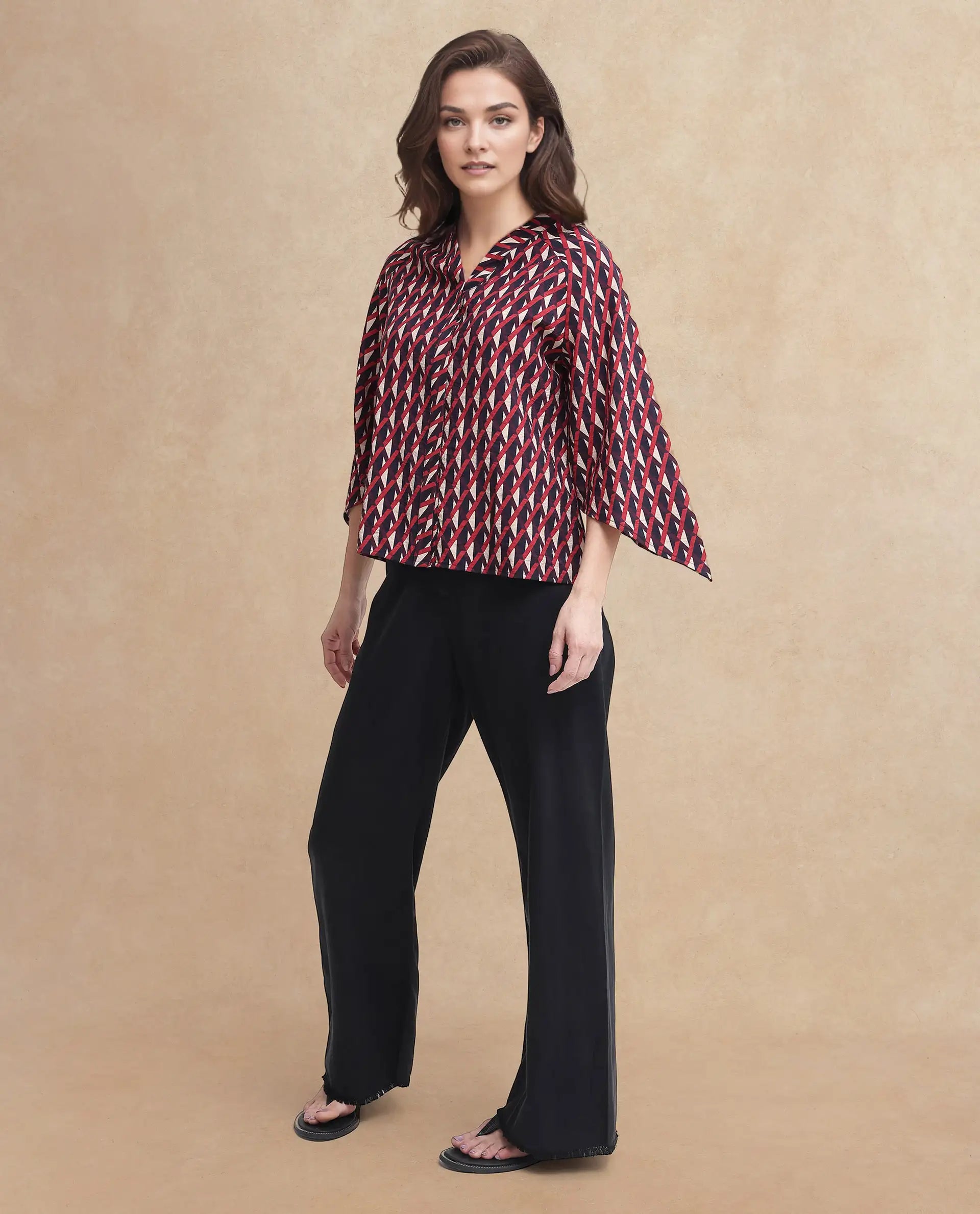 Rareism Women's Palin Dark Multi Nylon Blend V-Neck Geometric Print Raglan Sleeve Regular Fit Top