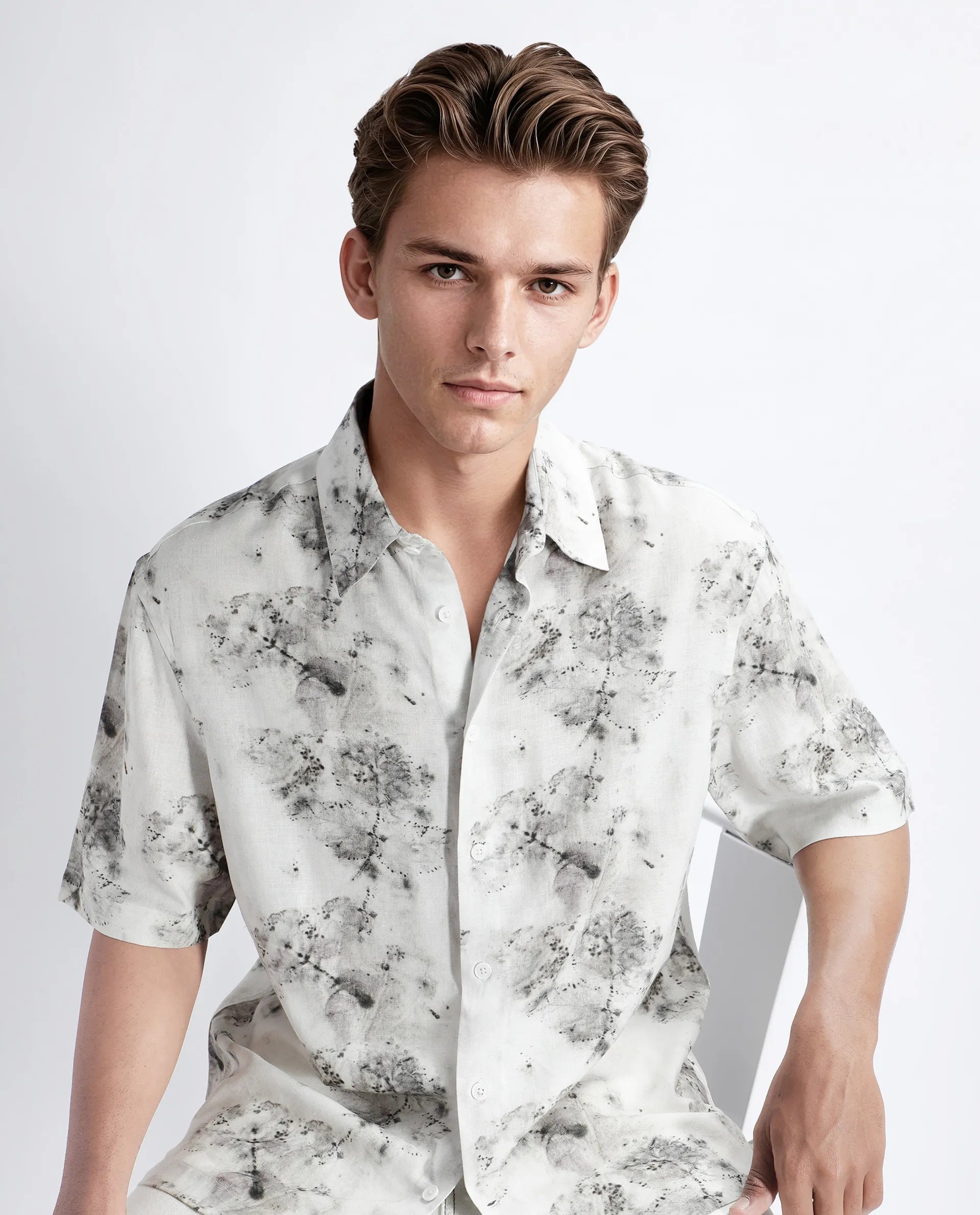 Rare Rabbit Men's Palmz White Cotton Floral Print Regular Fit Half Sleeve Collared Shirt