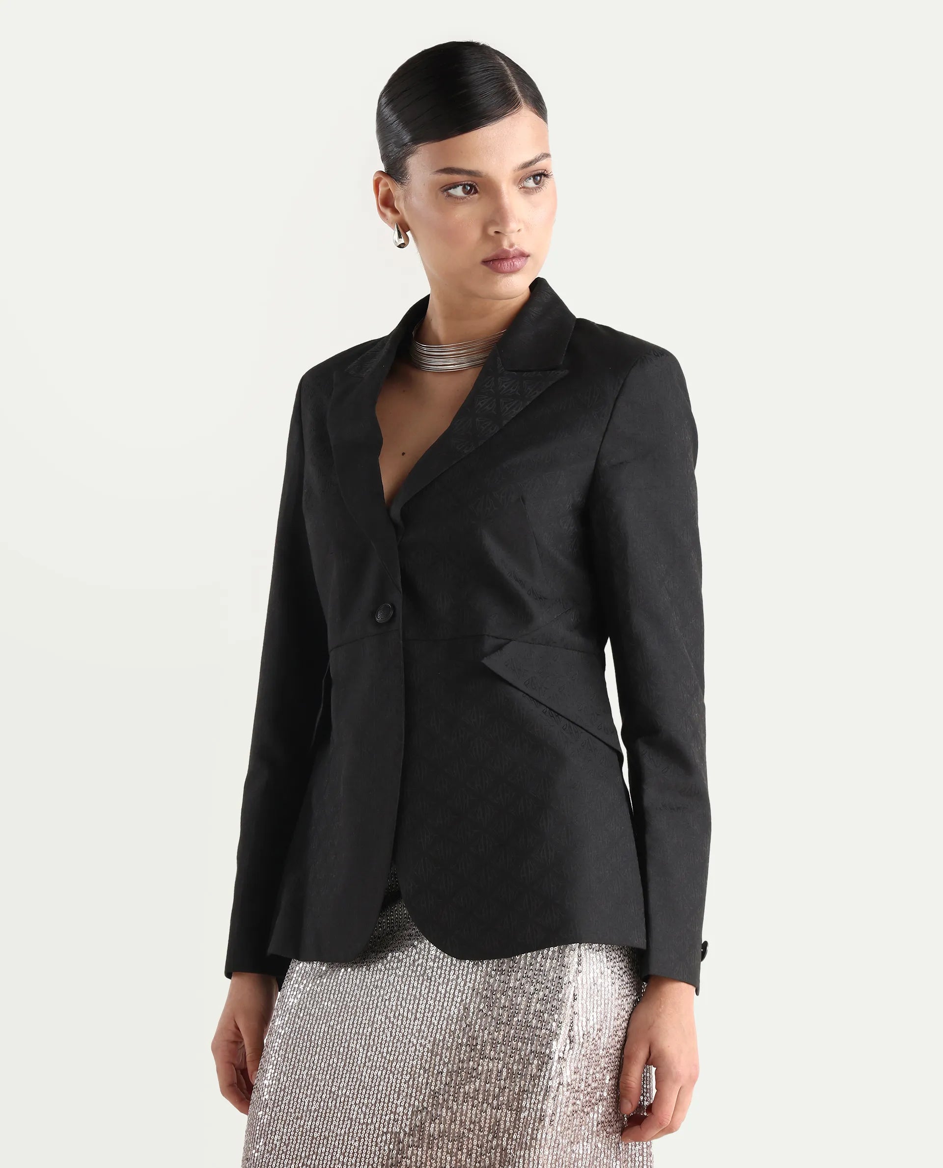 Rareism Women's Palui Black Polyester Lapel Neck Plain Regular Fit Blazer