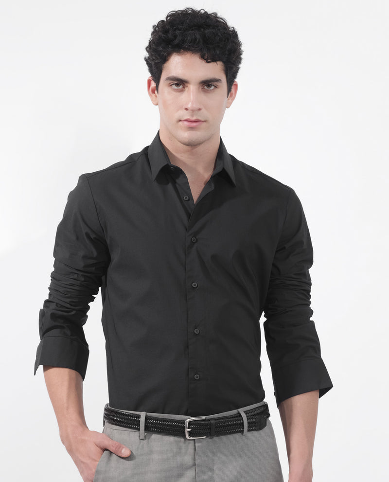 Rare Rabbit Men's Para Black Cotton Fabric Full Sleeves Creaseless Solid Shirt