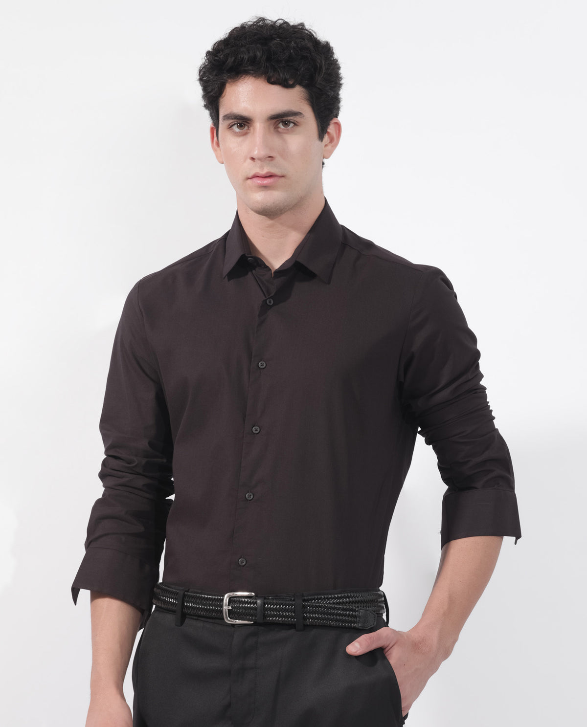 Rare Rabbit Men's Para Dark Maroon Cotton Fabric Full Sleeves Creaseless Solid Shirt