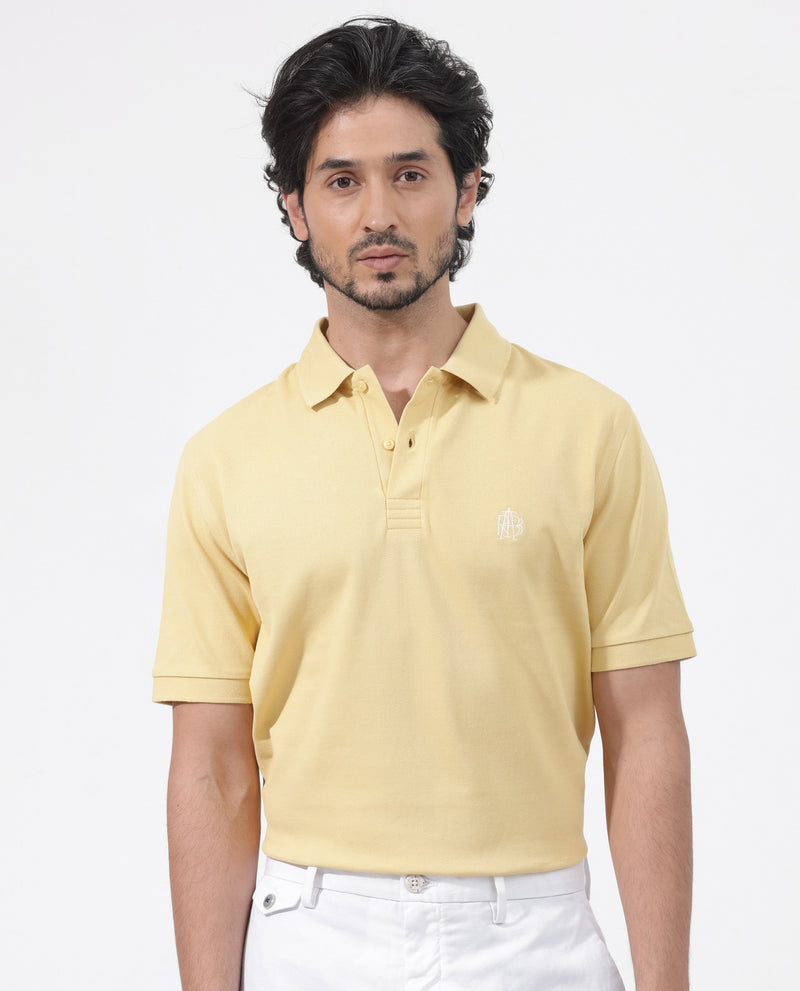 Rare Rabbit Mens Paret-Bright Yellow Short Sleeve Embroidered Logo Solid Polo T-Shirt