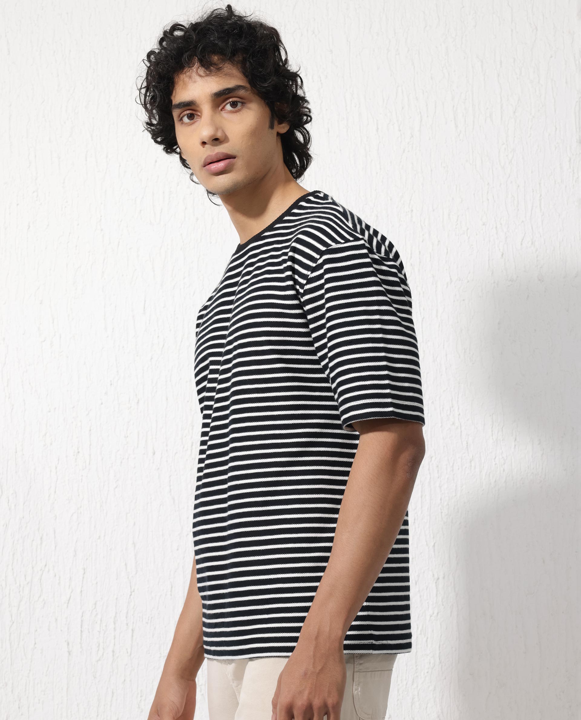 Rare Rabbit Mens Paskot Navy Short Sleeve Stripe Print Oversized T-Shirt