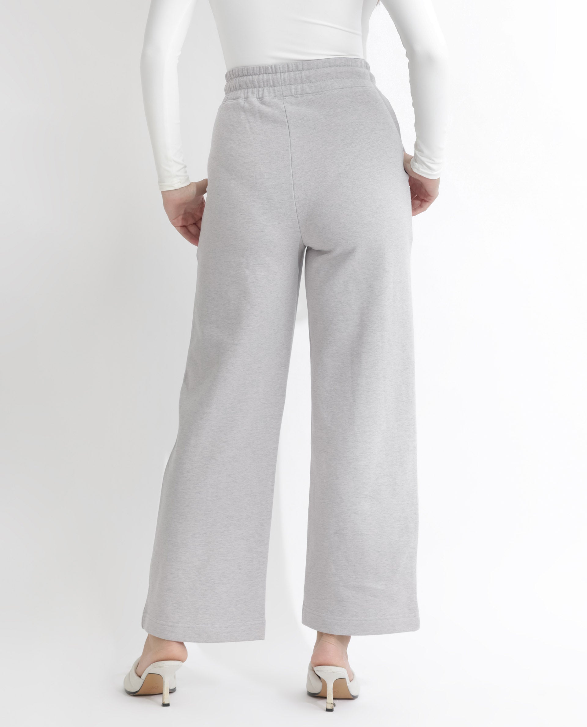 Rareism Articale Women Pazoo F Melange Grey Cotton Blend Fabric Drawstring Closure Flared Fit Plain Ankle Length Track Pant