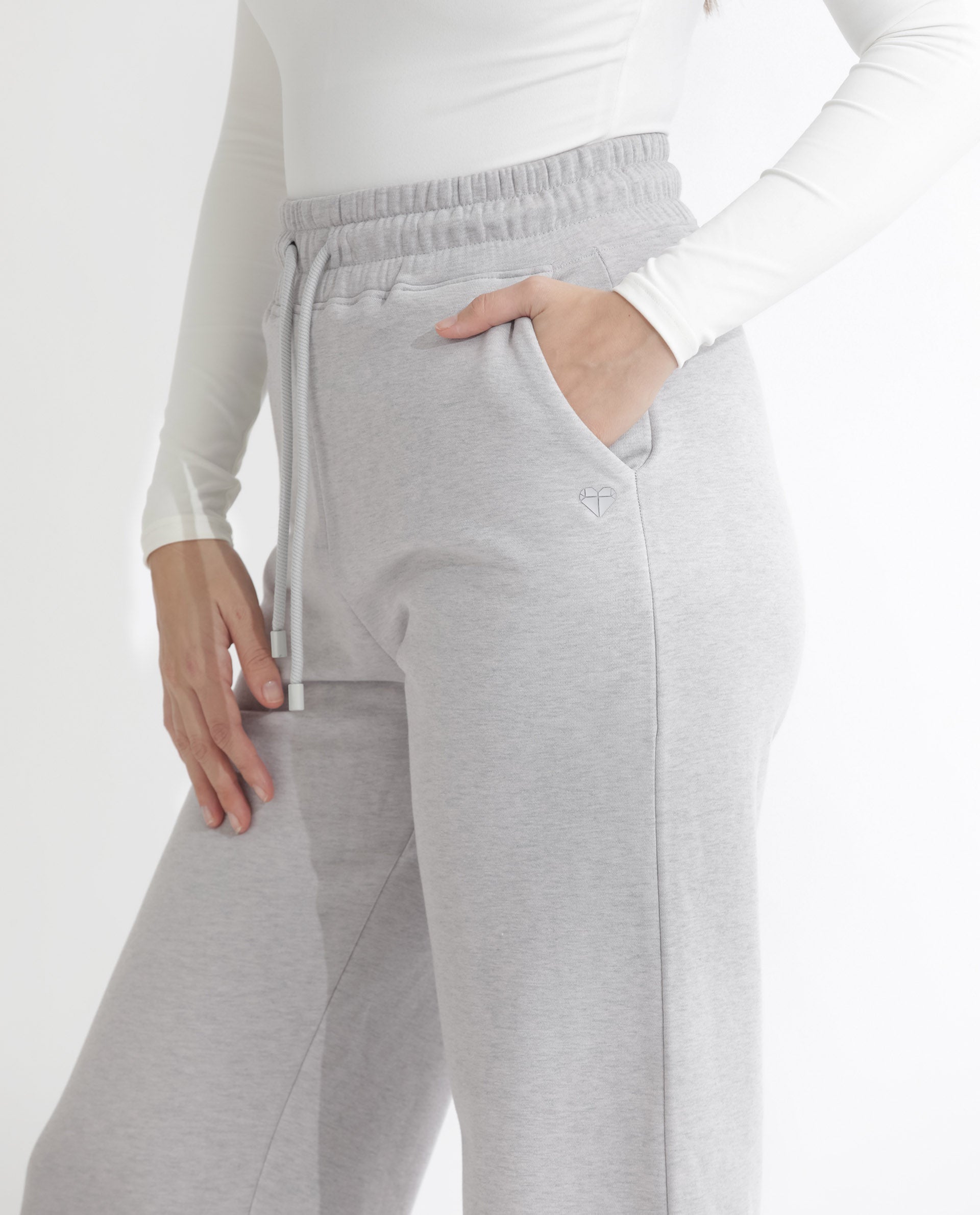 Rareism Articale Women Pazoo F Melange Grey Cotton Blend Fabric Drawstring Closure Flared Fit Plain Ankle Length Track Pant