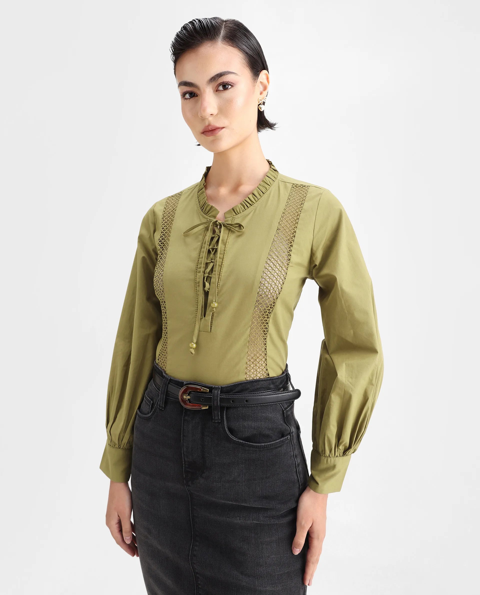 Rareism Women's Penla Light Green Cotton V-Neck Plain Cuffed Sleeve Regular Fit Top