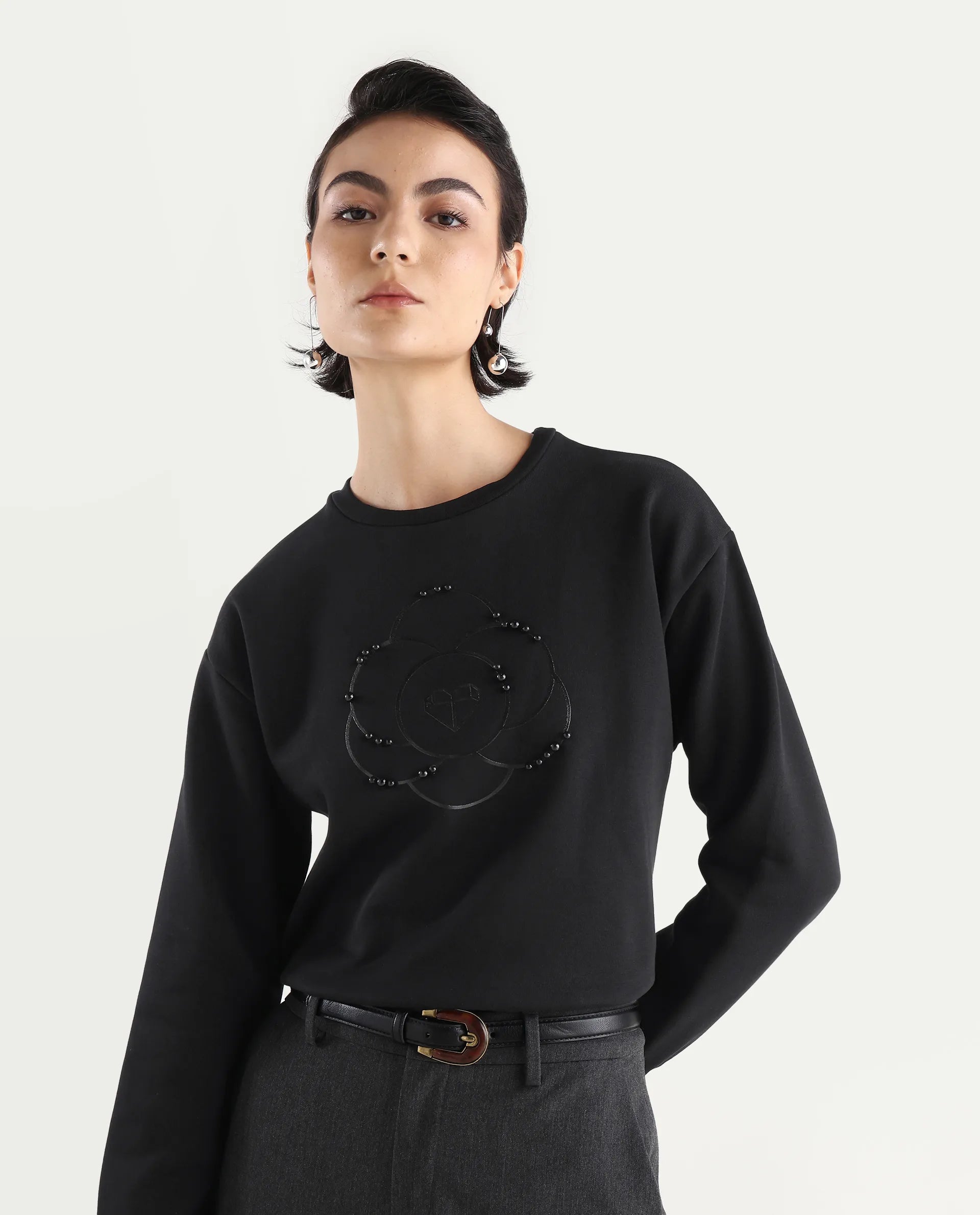 Rareism Women's Pere Black Cotton Blend Crew Neck Graphic Print Relaxed Fit Sweatshirt