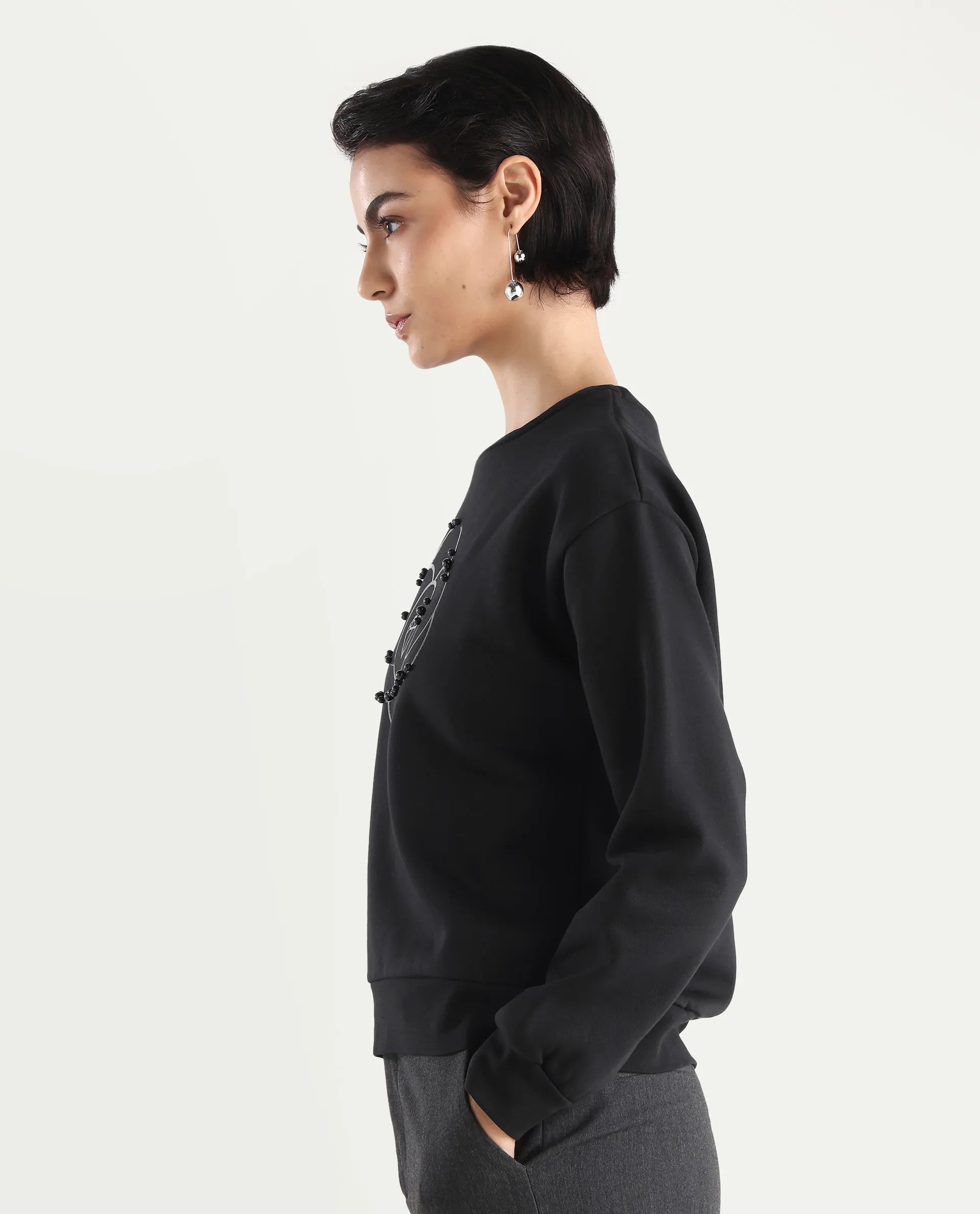 Rareism Women's Pere Black Cotton Blend Crew Neck Graphic Print Relaxed Fit Sweatshirt