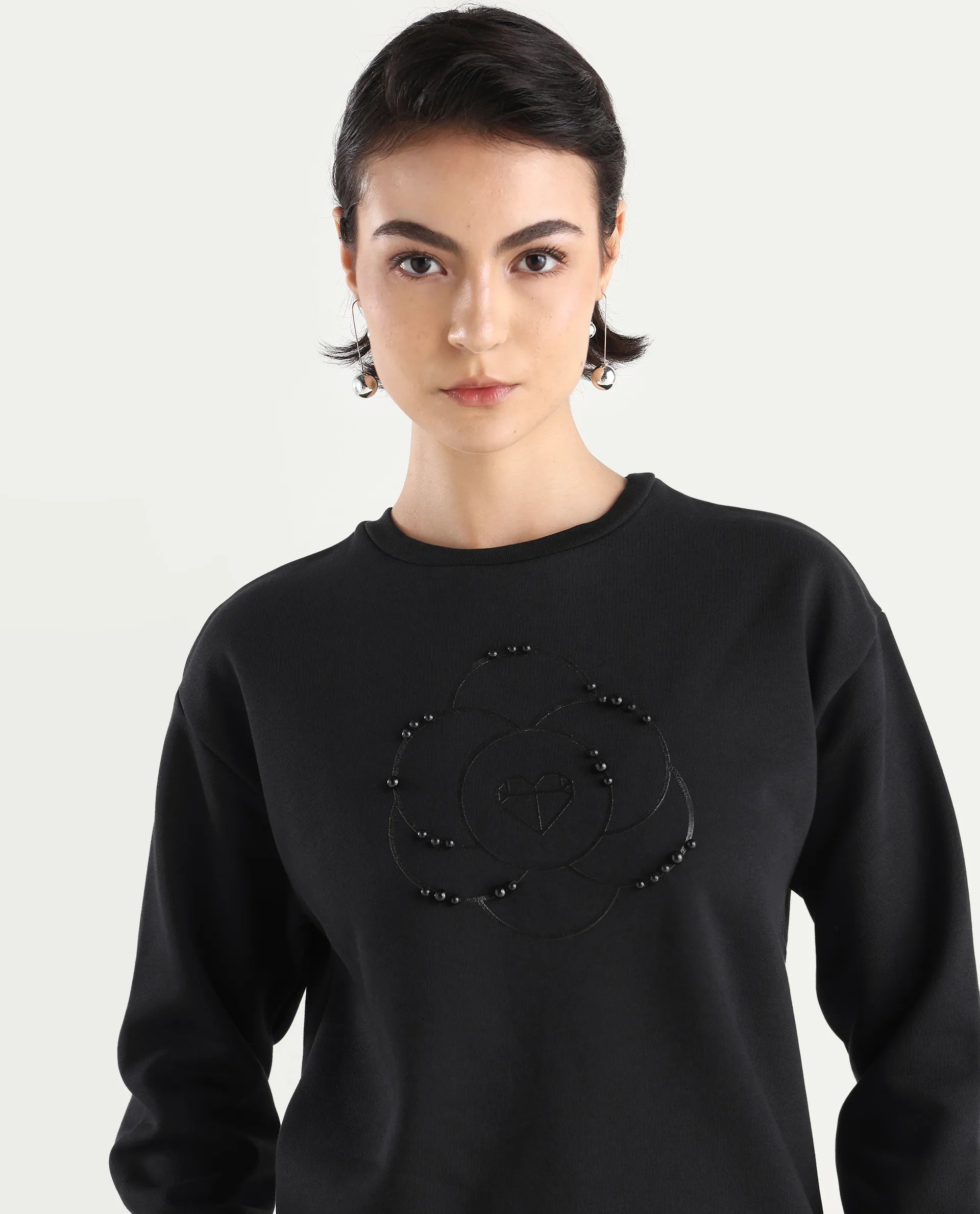 Rareism Women's Pere Black Cotton Blend Crew Neck Graphic Print Relaxed Fit Sweatshirt
