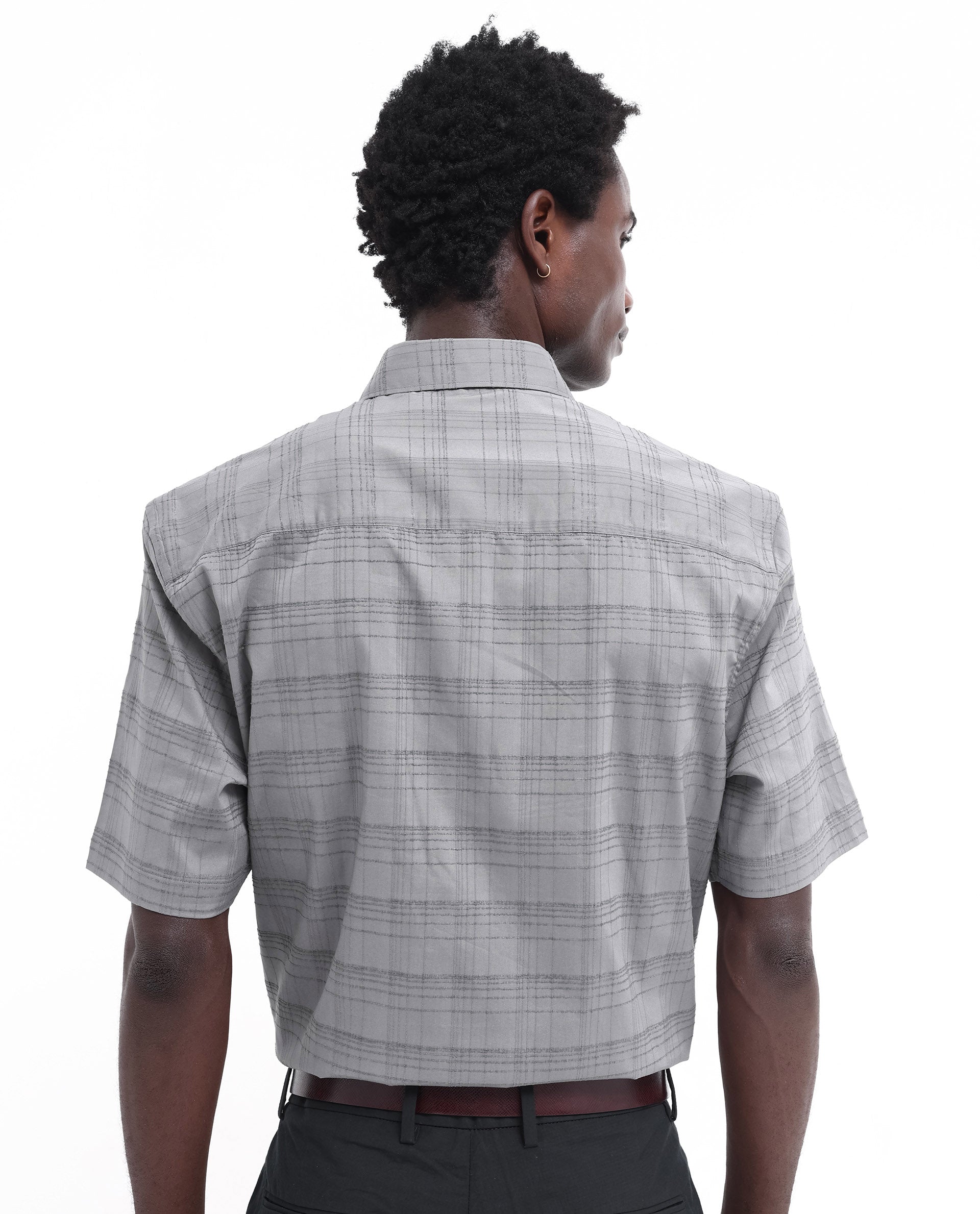 Rare Rabbit Men's Pesca Dusky Grey Cotton Polyester Fabric Short Sleeve Boxy Fit Checks Shirt