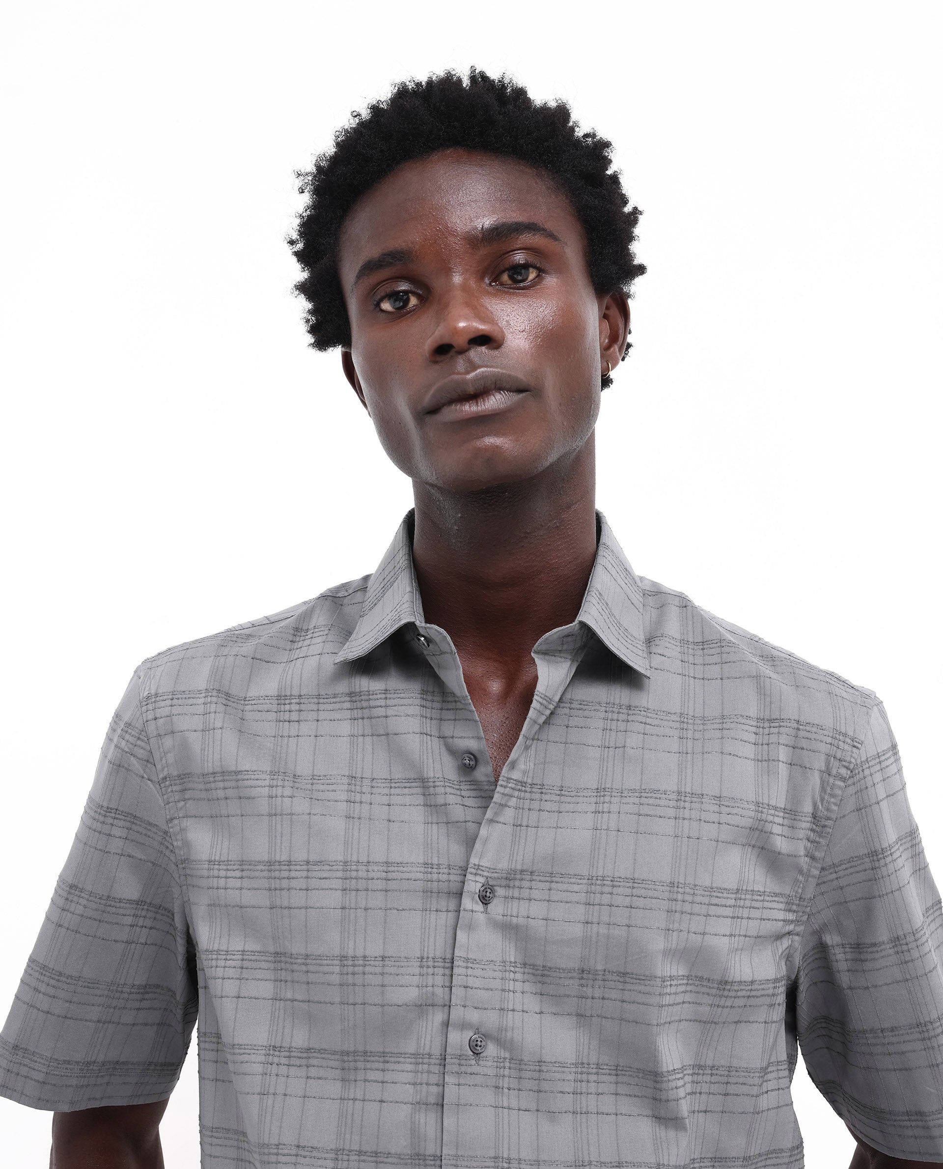 Rare Rabbit Men's Pesca Dusky Grey Cotton Polyester Fabric Short Sleeve Boxy Fit Checks Shirt