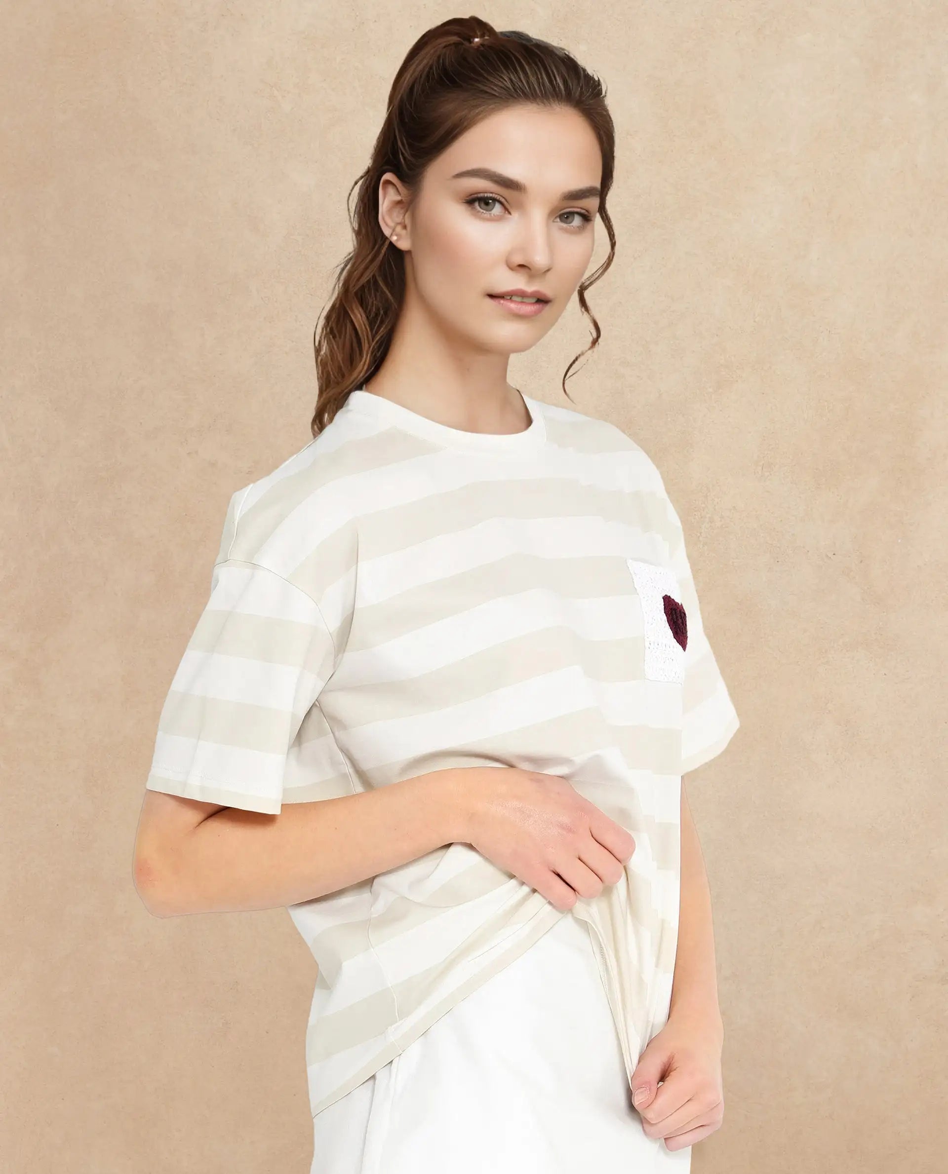 Rareism Women's Prandant Off White Cotton Blend Crew Neck Striped Boxy Fit T-Shirt