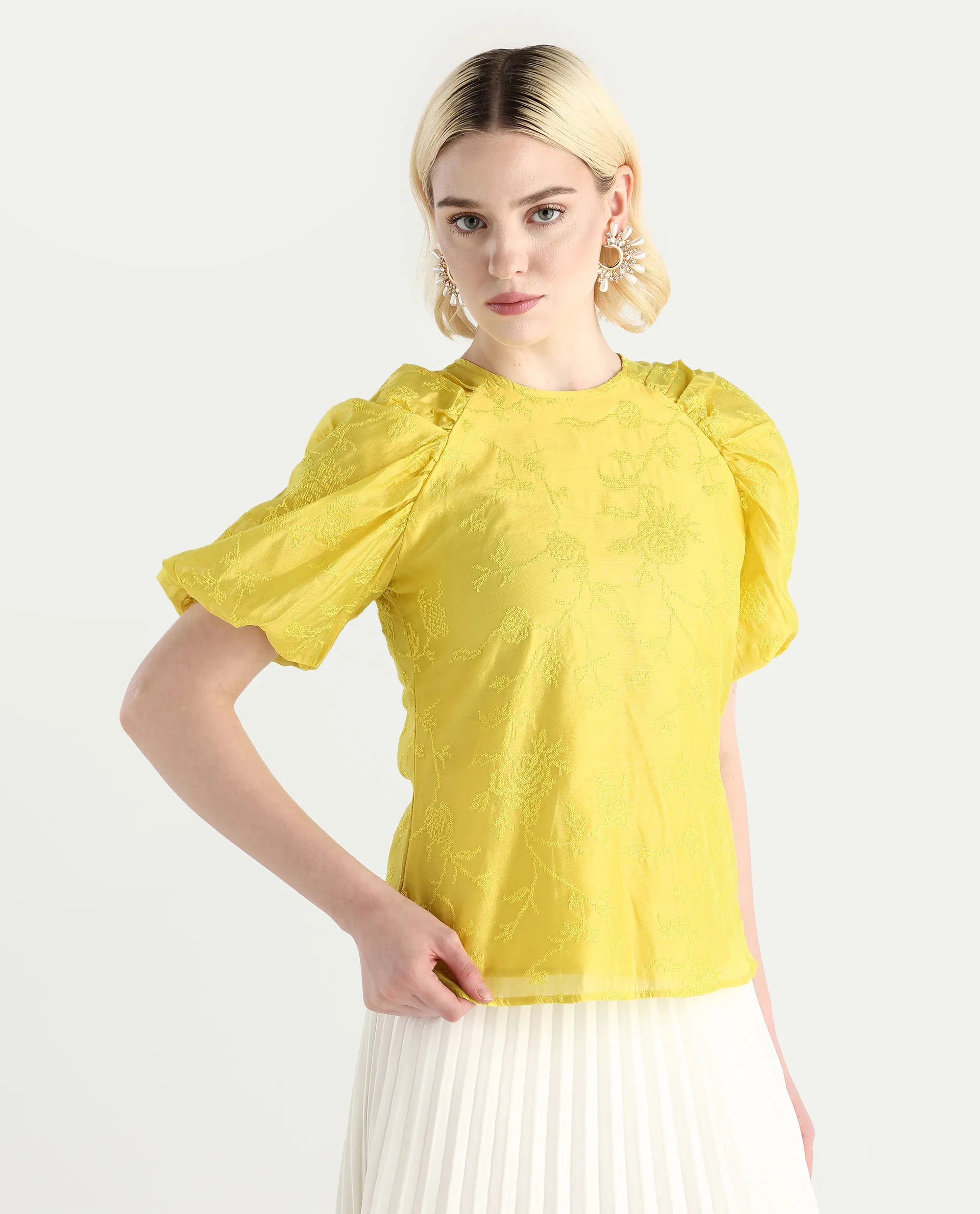 Rareism Women's Prebo Green Viscose Blend Mandarin Collar Plain Balloon Sleeve Regular Fit Top