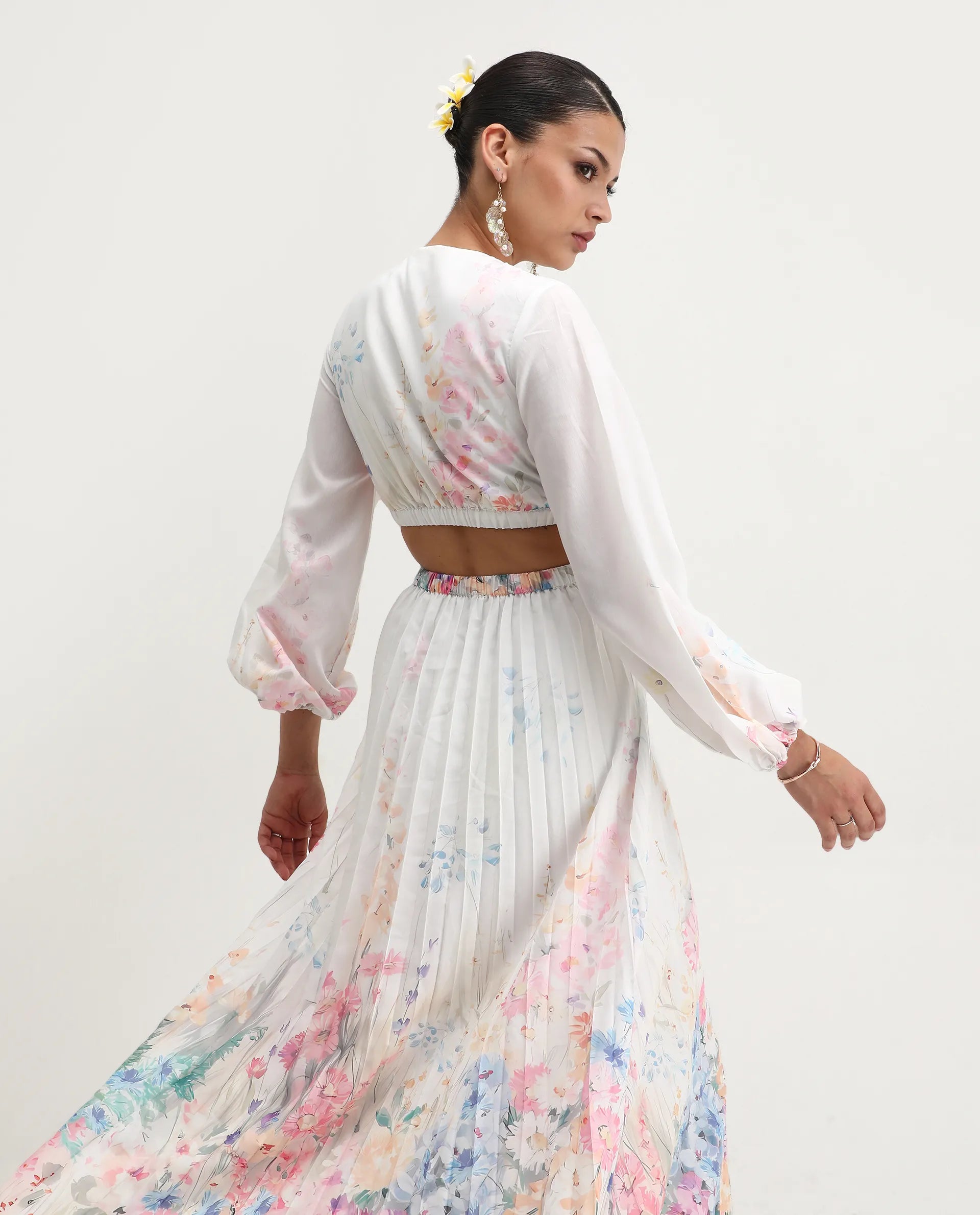 Rareism Women's Preger Multi Polyester V-Neck Floral Print Midi Fit And Flare Dress