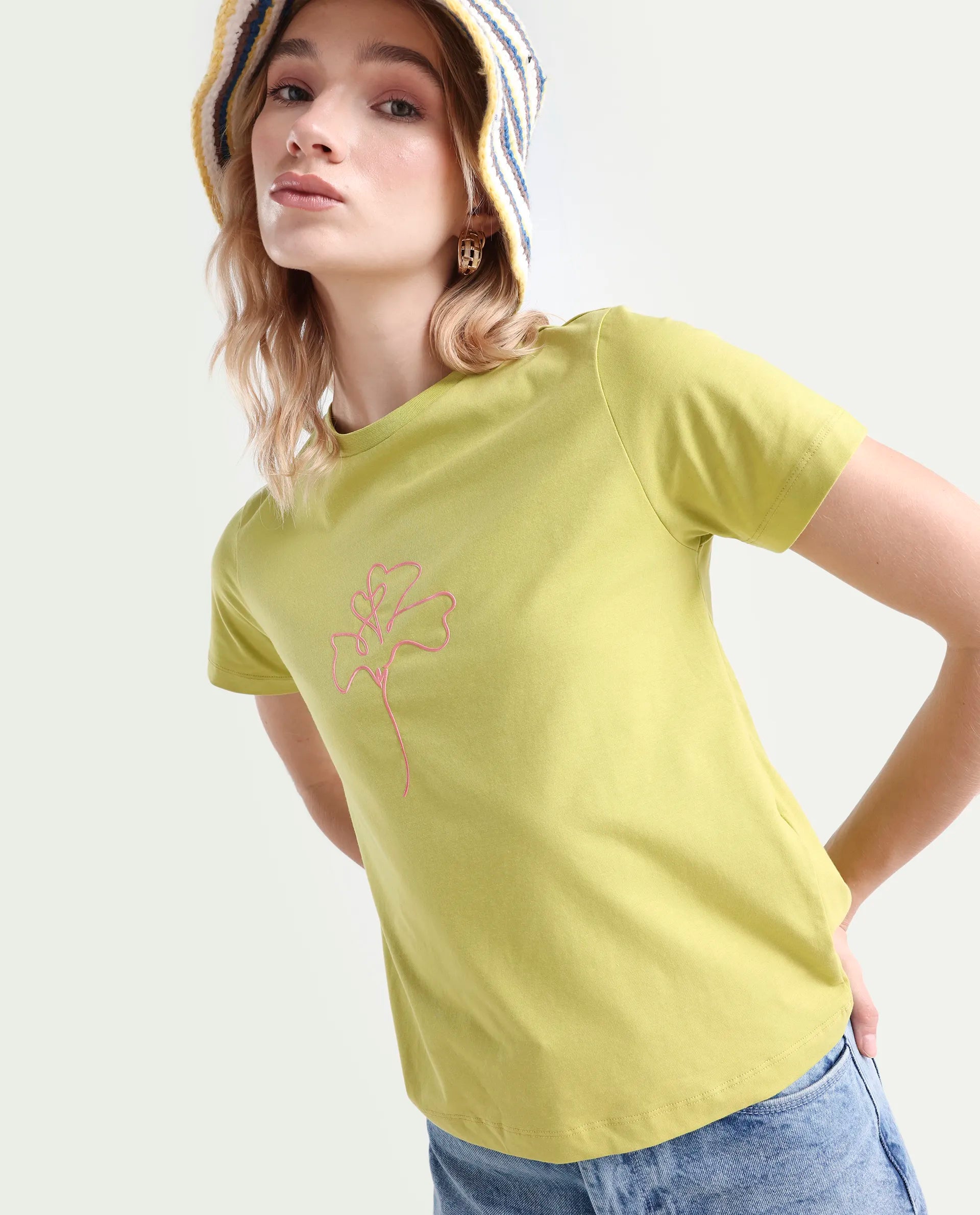 Rareism Women's Prex Light Green Cotton Blend Crew Neck Floral Print Regular Fit T-Shirt