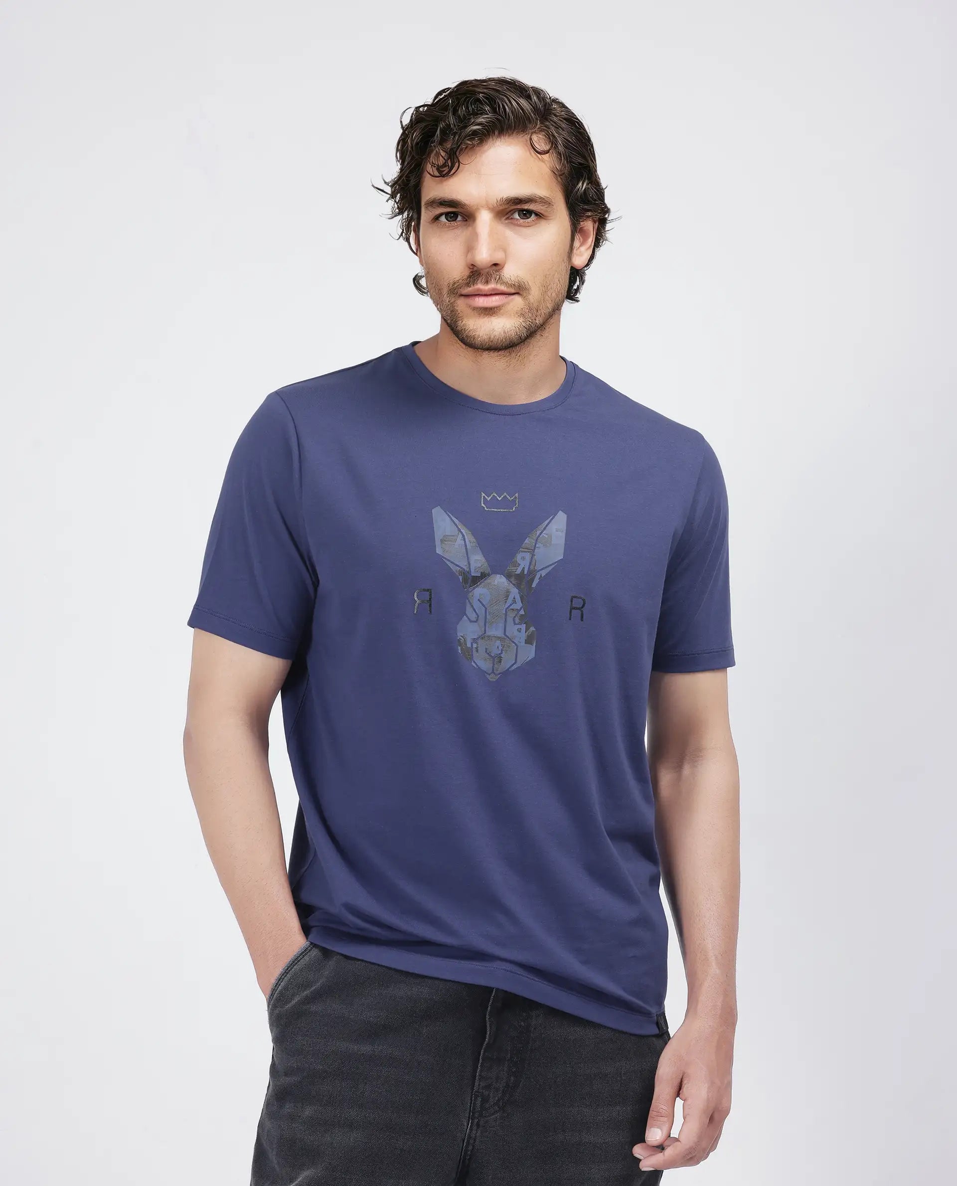 Rare Rabbit Men Qaz Dark Dark Blue Cotton Lycra Fabric Short Sleeve Crew Neck Graphic Print T-Shirt
