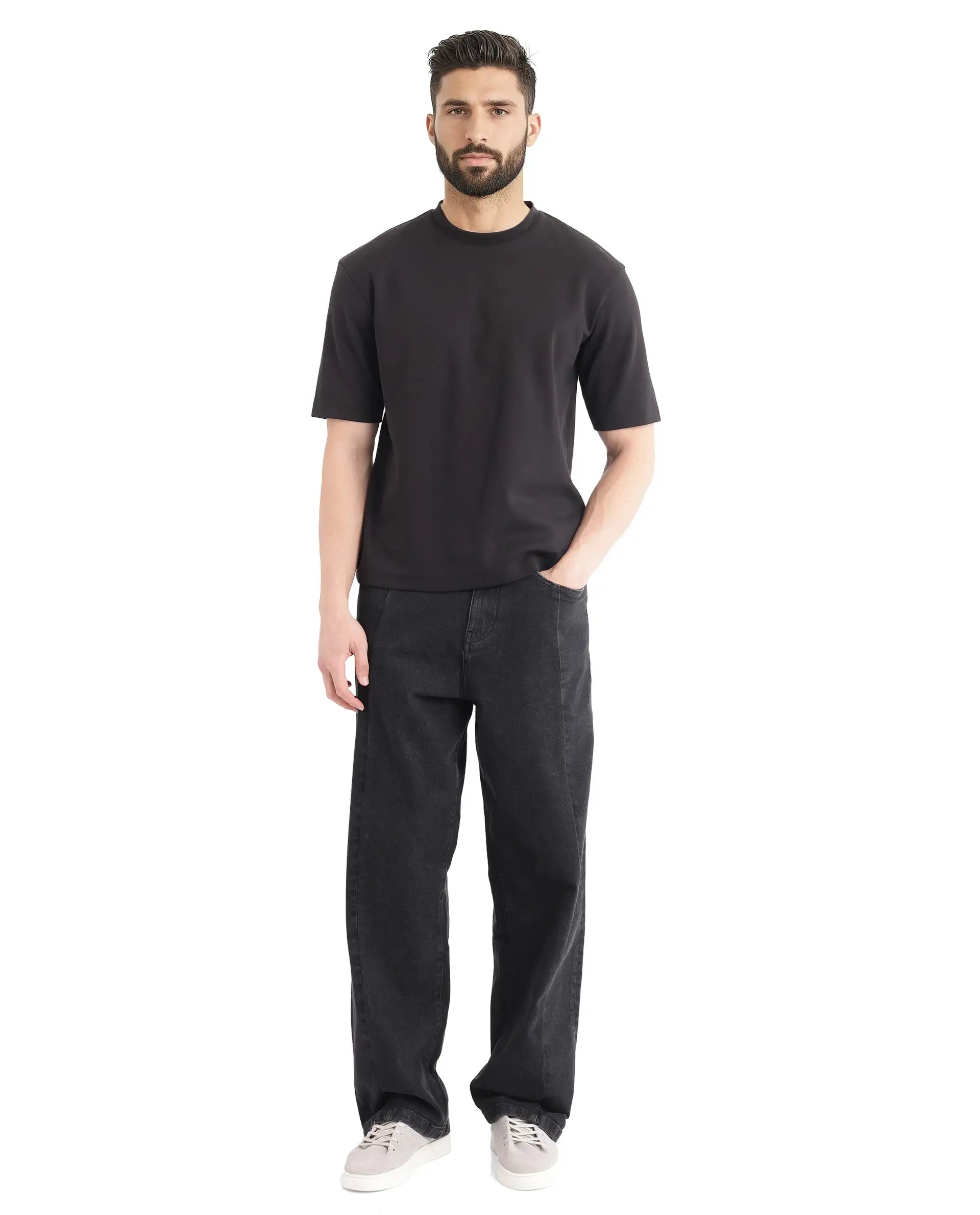 Rare Rabbit Men Qlot Black Cotton Poly Fabric Short Sleeve Crew Neck Oversized Fit Plain T-Shirt