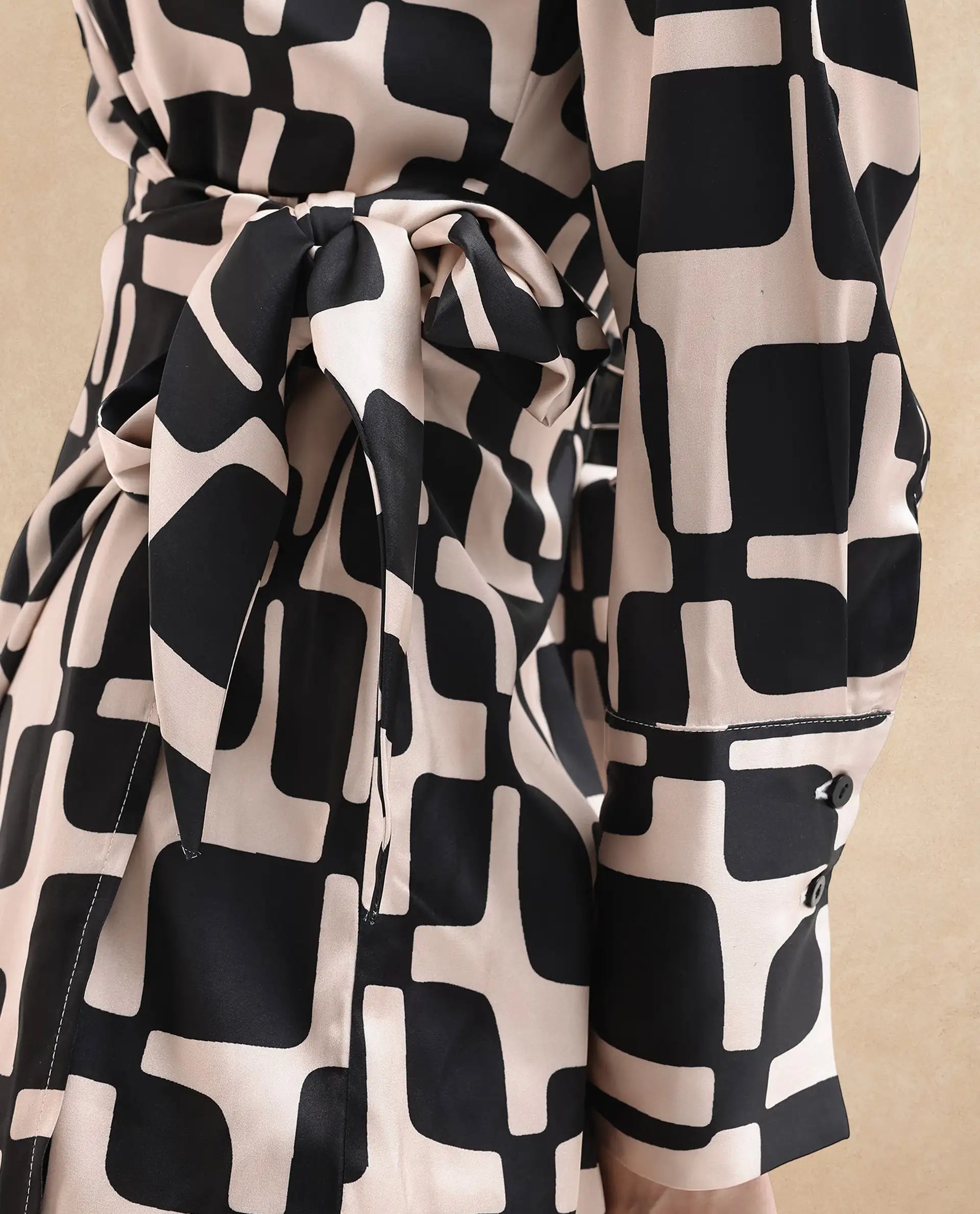 Rareism Women's Rager Black Satin Drop Collar Geometric Print Cuffed Sleeve Mini Wrap Dress