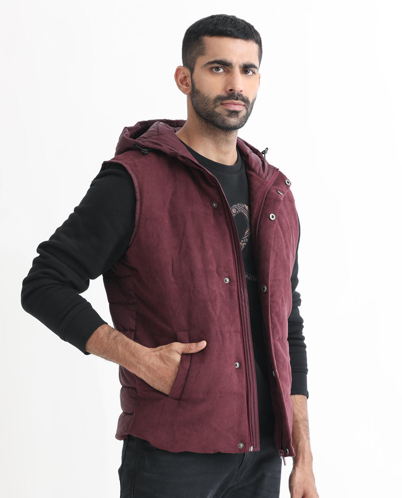 RARE RABBIT MENS RALD MAROON JACKET POLYESTER FABRIC HOODED NECK WOVEN SLEEVELESS BUTTON AND ZIP CLOSURE REGULAR FIT