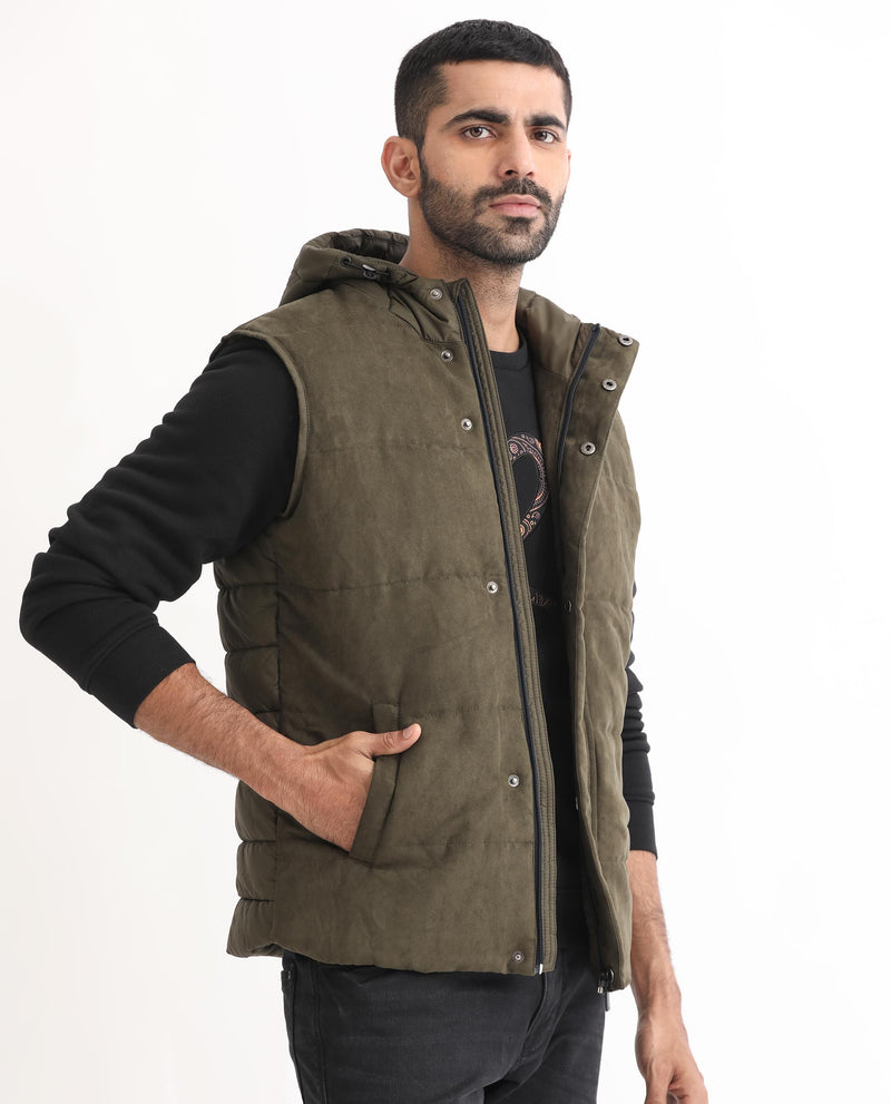 RARE RABBIT MENS RALD OLIVE JACKET POLYESTER FABRIC HOODED NECK WOVEN SLEEVELESS BUTTON AND ZIP CLOSURE REGULAR FIT