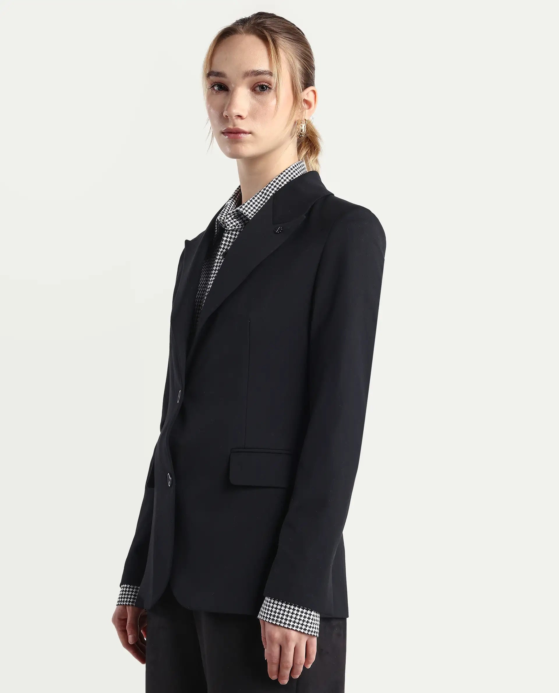 Rareism Women's Reca Black Polyester Blend Full Sleeve Lapel Collar Plain Blazer