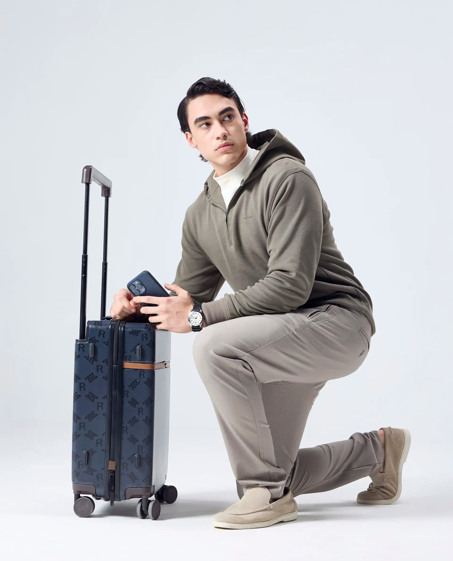 Rare Rabbit Men's Move-25 Beige Polyester Blend Plain Regular Fit Trouser