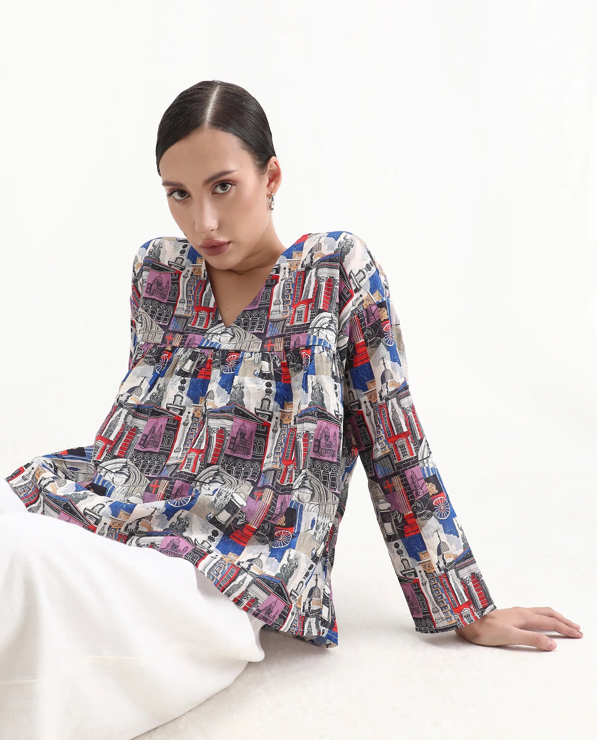 Rareism Women's Rinata-T Multi Cotton V-Neck Abstract Print Regular Fit Top