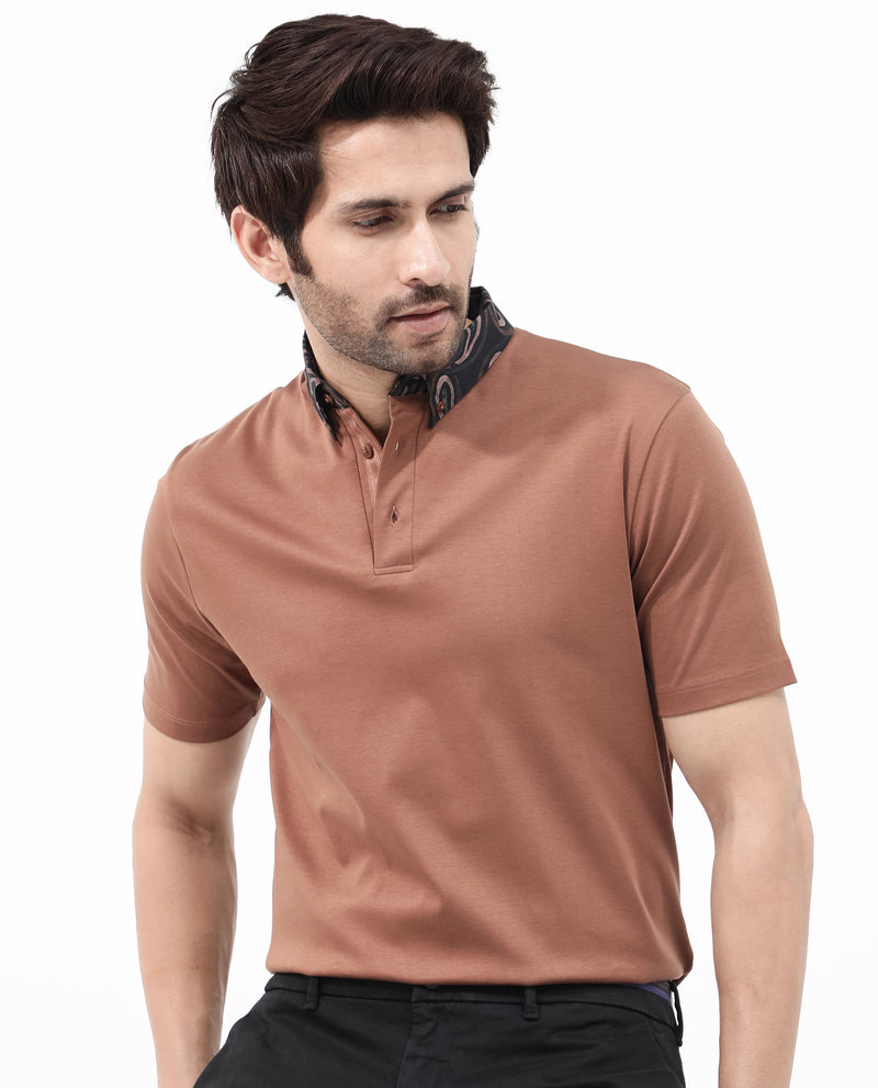 Rare Rabbit Men's Rings Dusky Brown Cotton Fabric Short Sleeves Collared Neck Solid Polo T-shirt