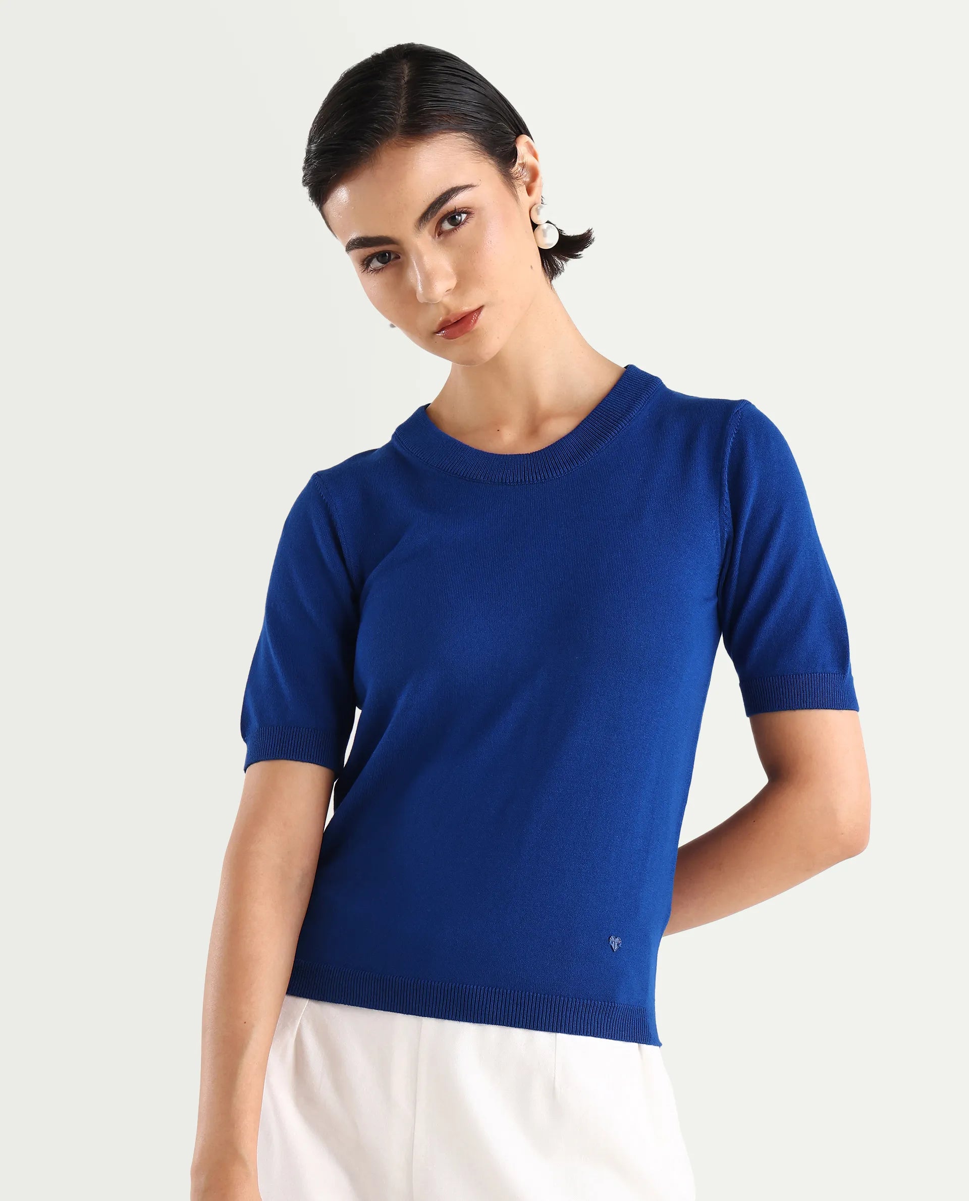 Rareism Women's Rohrdo Flouroscent Blue Viscose Crew Neck Plain Regular Fit Sweater