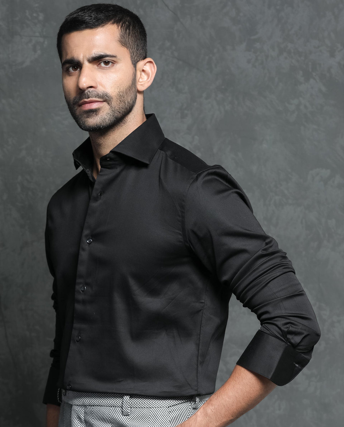 Rare Rabbit Men's Ronas Black Cotton Fabric Full Sleeves Solid Shirt