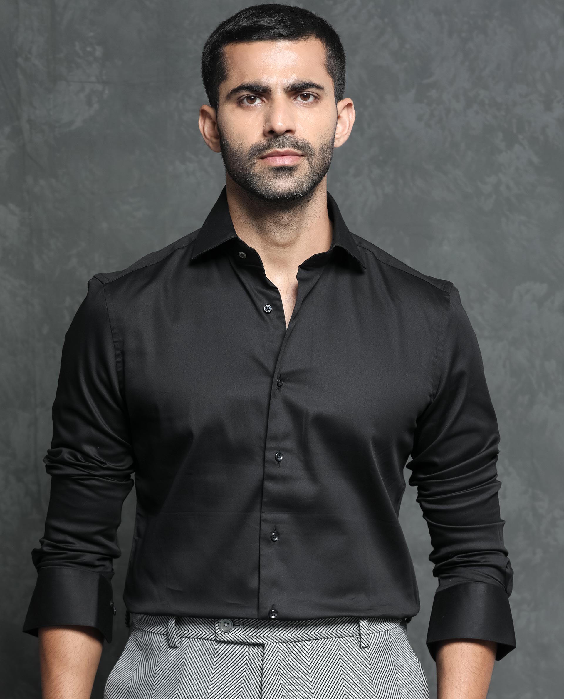 Rare Rabbit Men's Ronas Black Cotton Fabric Full Sleeves Solid Shirt