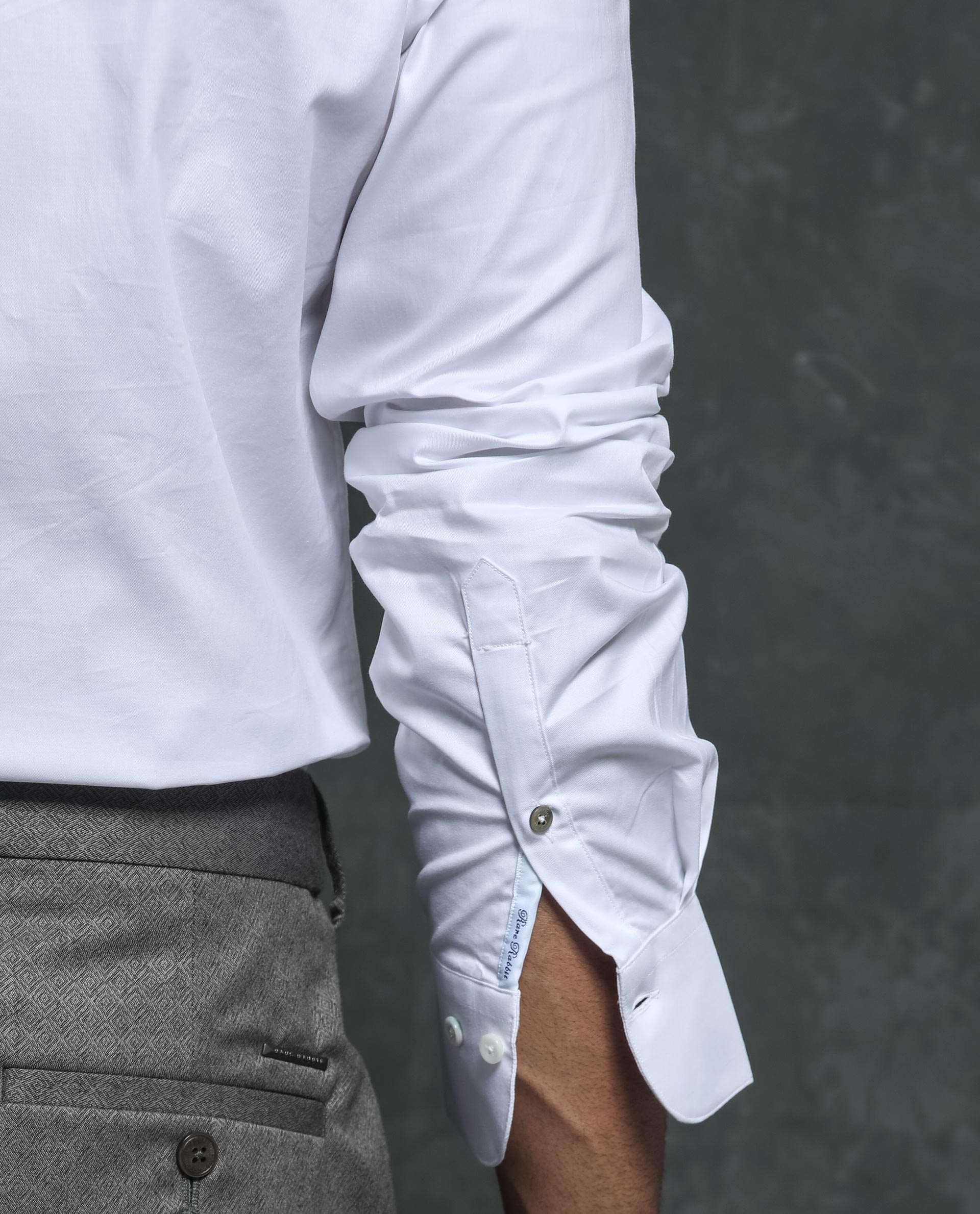 Rare Rabbit Men's Ronas White Cotton Fabric Full Sleeves Solid Shirt