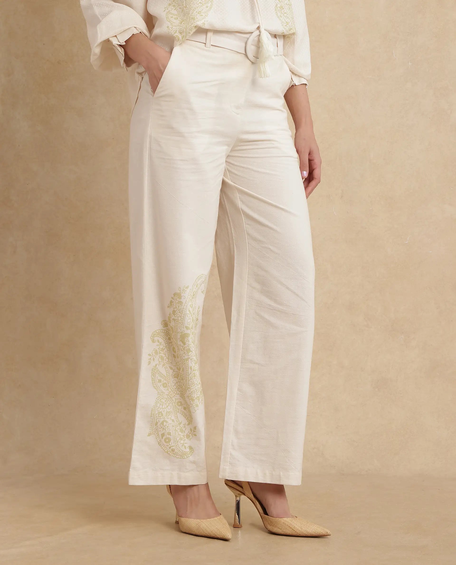 Rareism Women Ronavi-B Beige Cotton Fabric Wide Fit Paisley Print Trouser