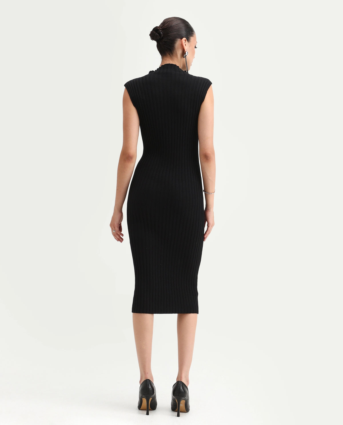 Rareism Women's Ronfa Black Viscose Blend High Neck Plain Sleeveless Midi Bodycon Dress