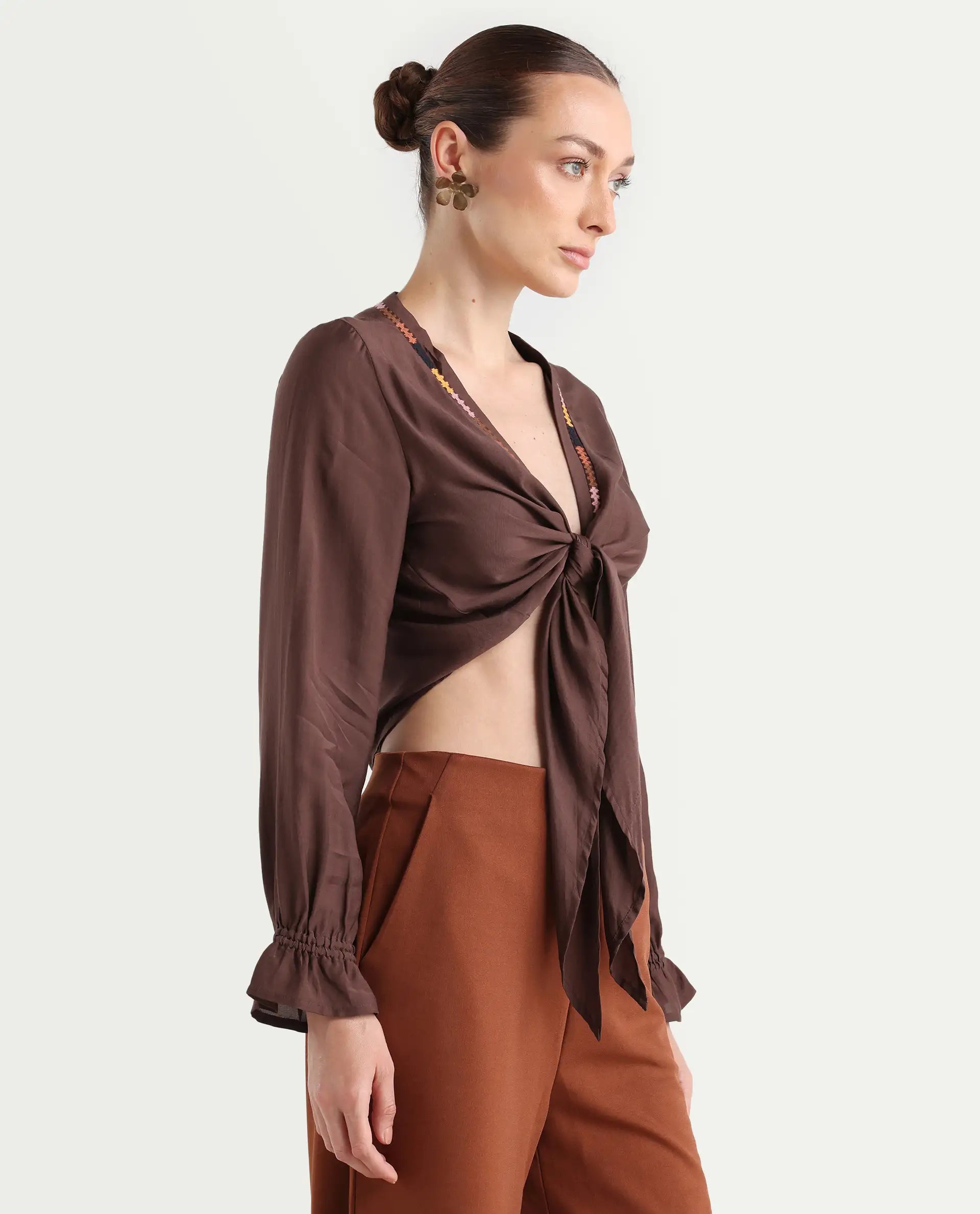 Rareism Women's Ronoko Brown Viscose Blend Collarless Plain Bishop Sleeve Regular Fit Shrug