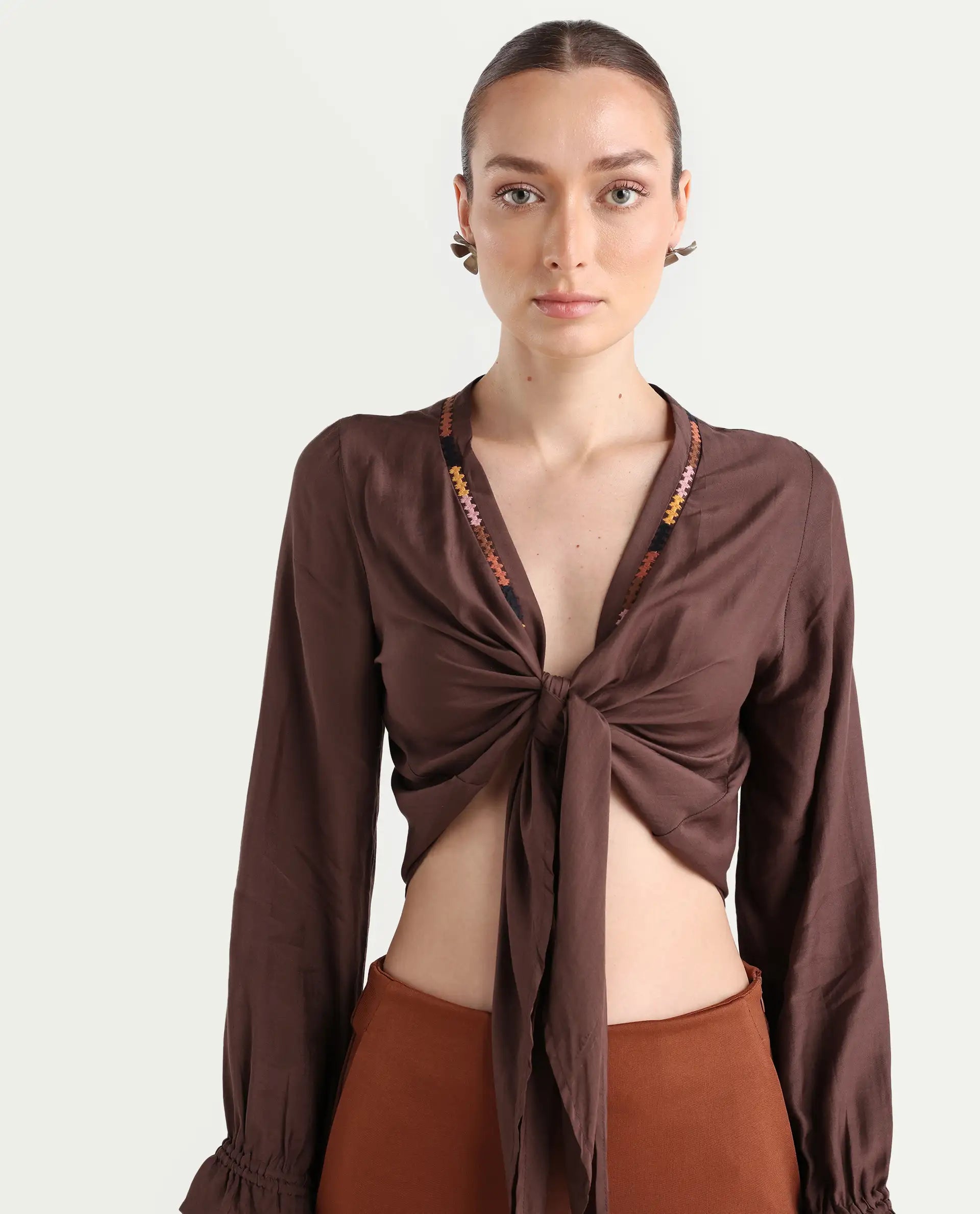 Rareism Women's Ronoko Brown Viscose Blend Collarless Plain Bishop Sleeve Regular Fit Shrug