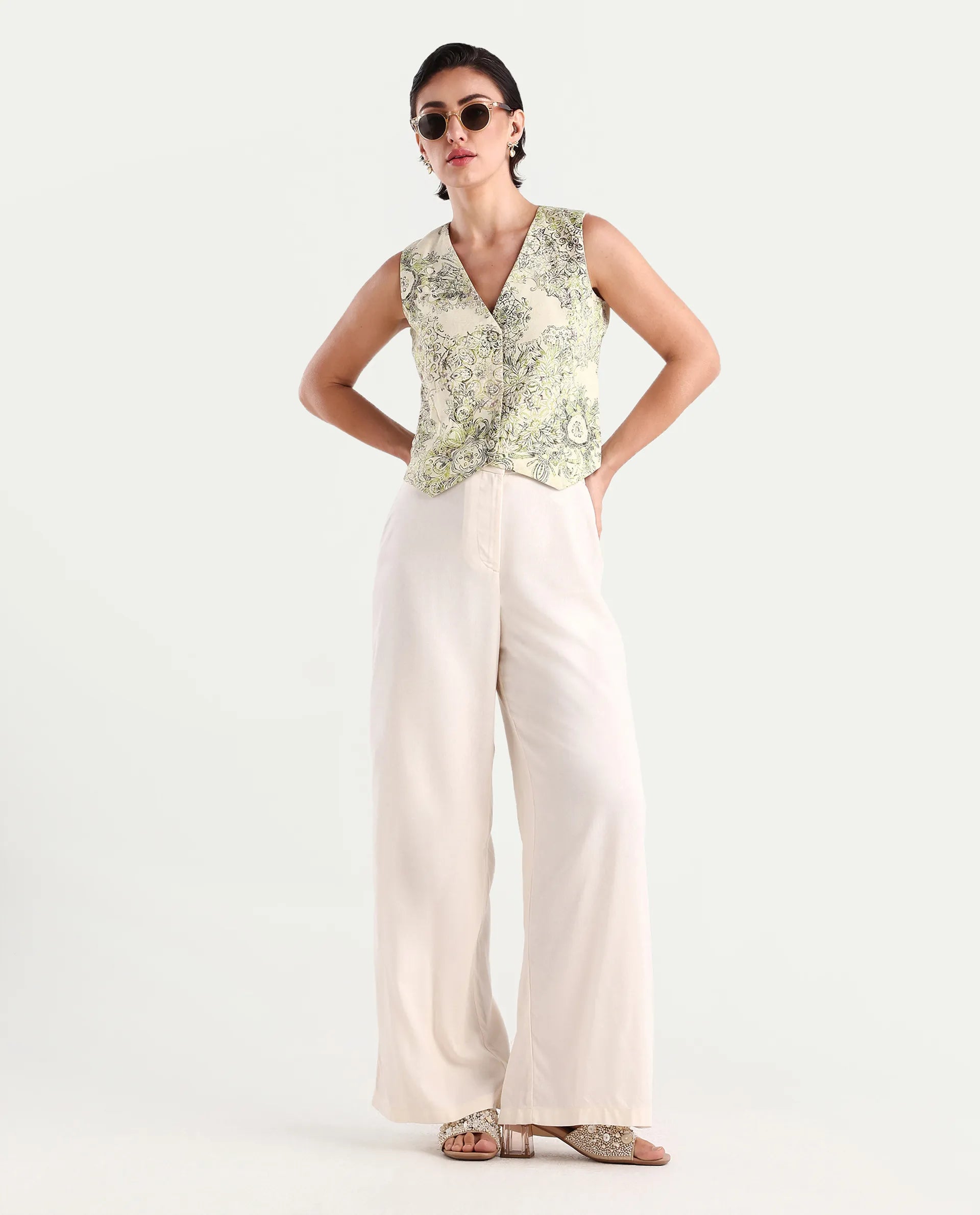 Rareism Women's Ronoz T Light Green Cotton V-Neck Abstract Print Sleeveless Crop Regular Fit Waist Coat