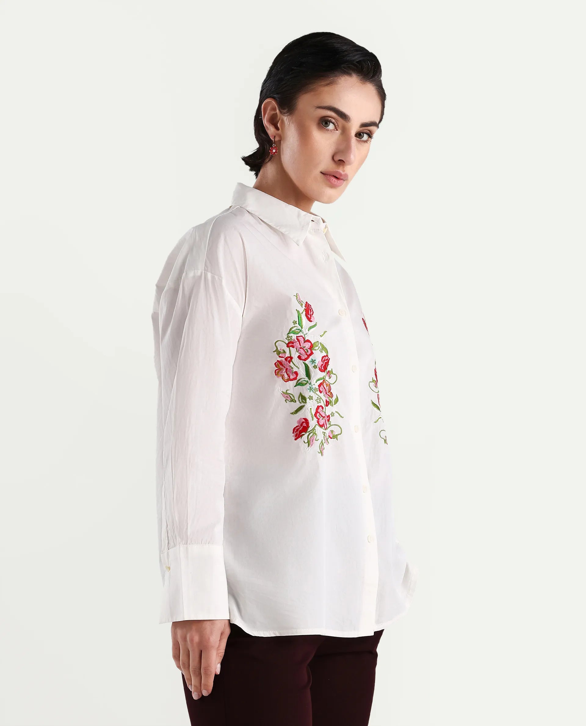Rareism Women's Ronshei White Cotton Spread Collar Floral Print Regular Fit Shirt