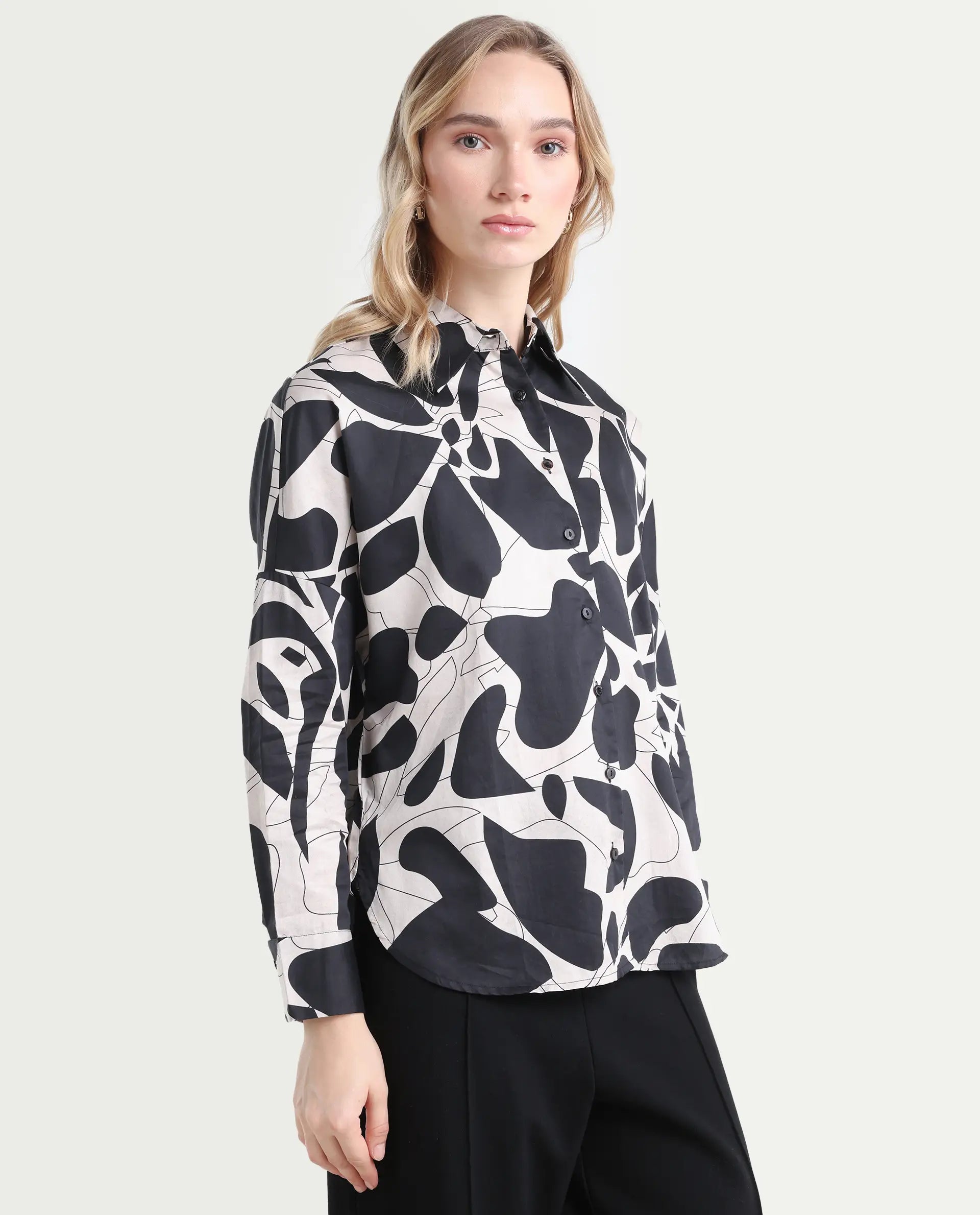 Rareism Women's Spread Collar Floral Print Cuffed Sleeve Relaxed Fit Top