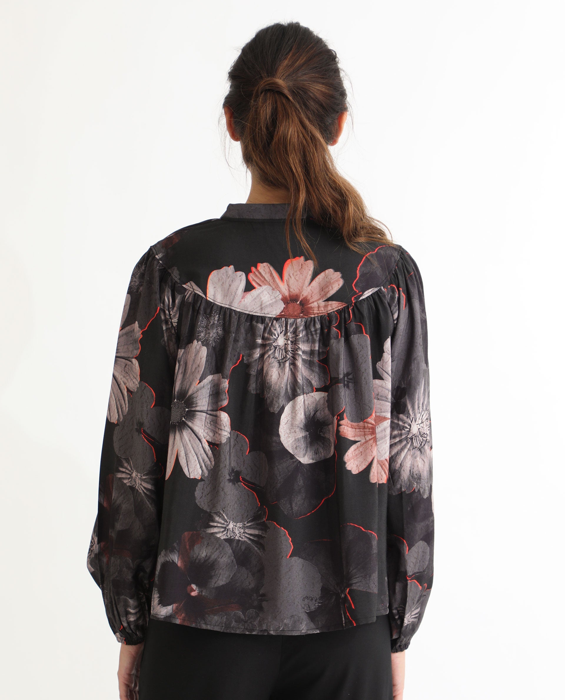 Rareism Women Rothal Black Poly Viscose Fabric Full Sleeves Tie-Up Closure Tie-Up Neck Balloon Sleeve Relaxed Fit Floral Print Blouse Top