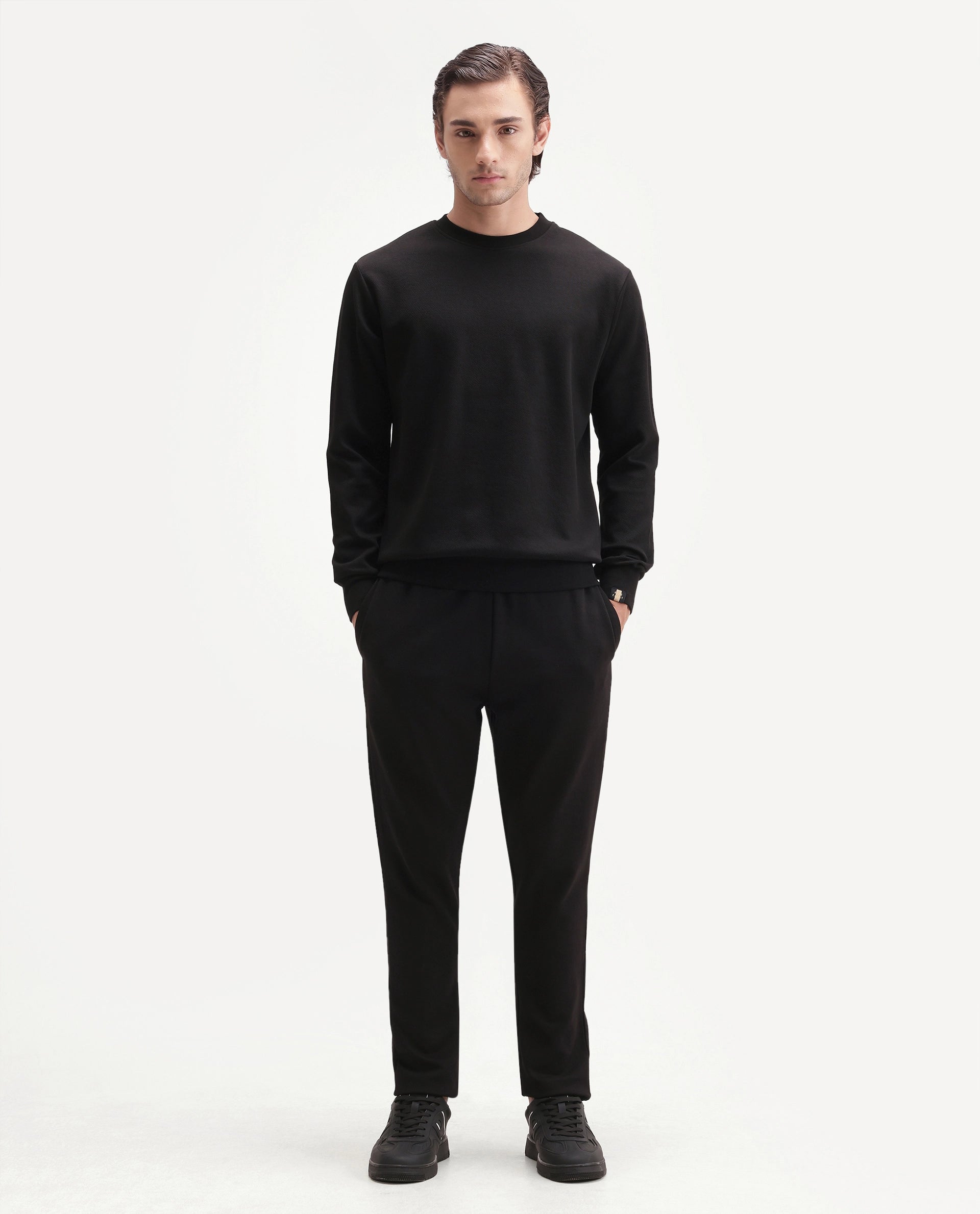 Rare Rabbit Men's Basic Rr-Corp-Harry-S Black Cotton Blend Crew Neck Regular Plain Sweatshirt