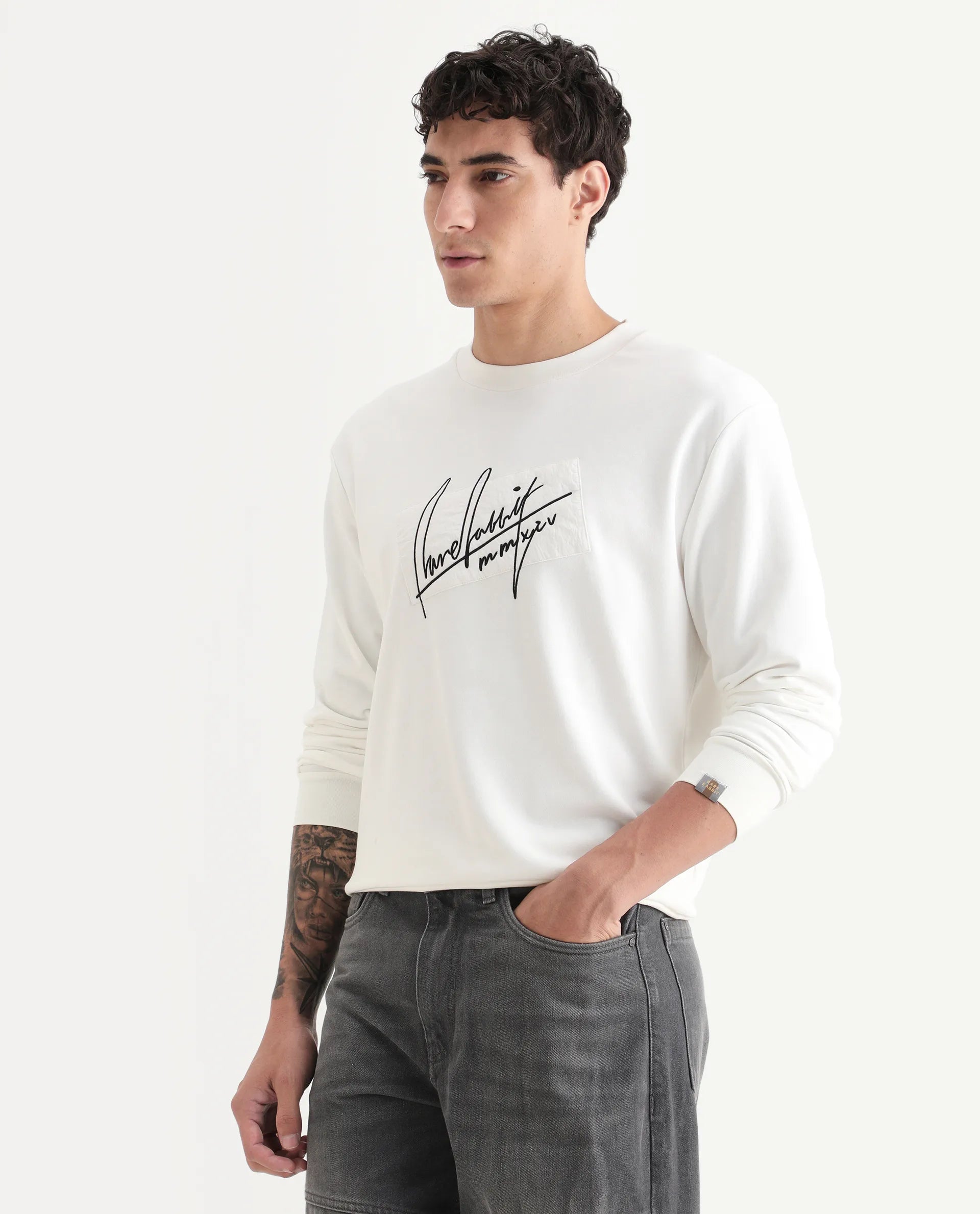 Rare Rabbit Men's Raydon Off White Cotton Graphic Print Regular Fit Full Sleeve Crew Neck Sweatshirt