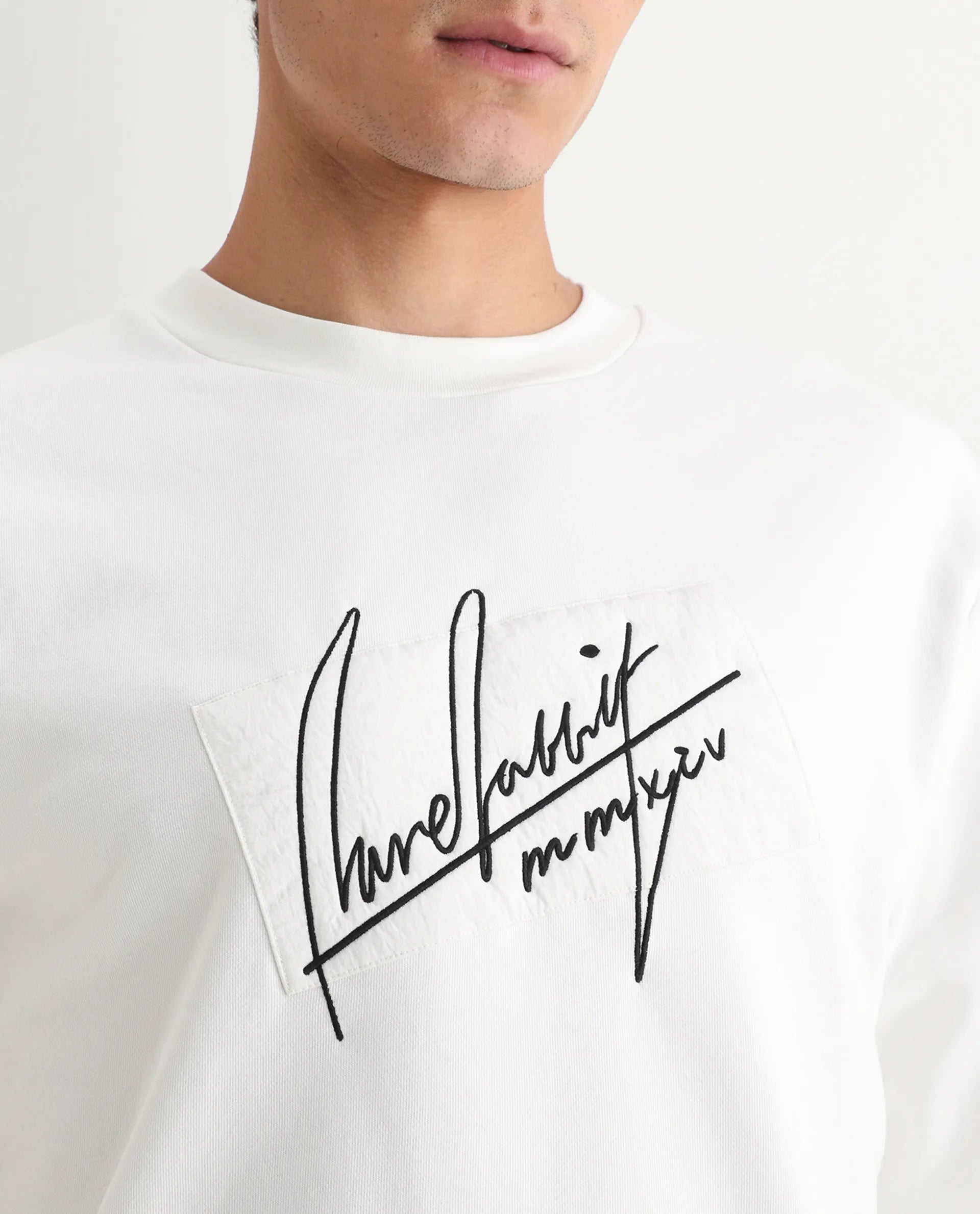 Rare Rabbit Men's Raydon Off White Cotton Graphic Print Regular Fit Full Sleeve Crew Neck Sweatshirt