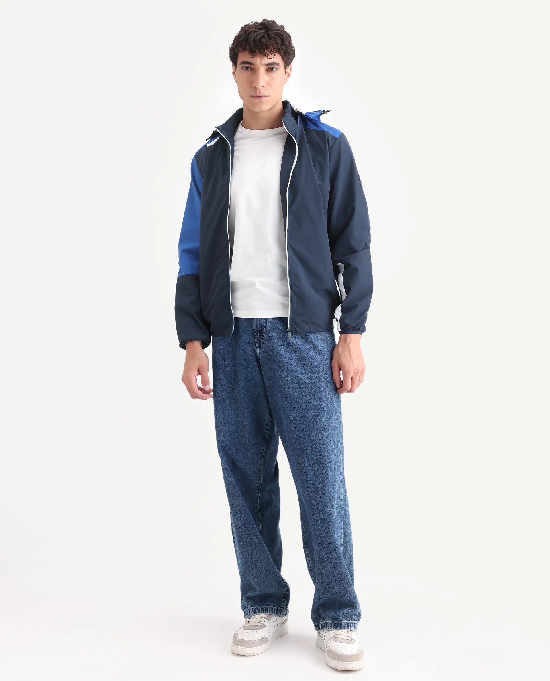 Rare Rabbit Men's Wando Dark Blue Polyester Blend Ombre Regular Fit Full Sleeve Hooded Jacket