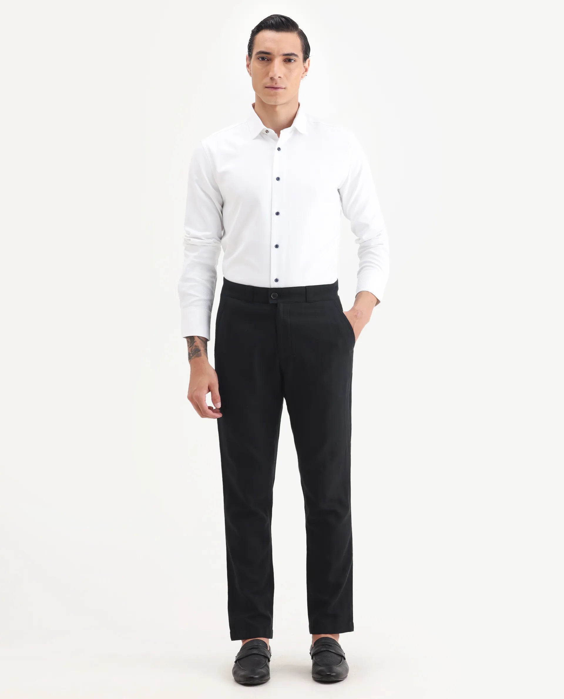 Rare Rabbit Men Jacky Black Cotton Fabric Button And Zip Closure Closure Regular Fit Jacquard Trouser