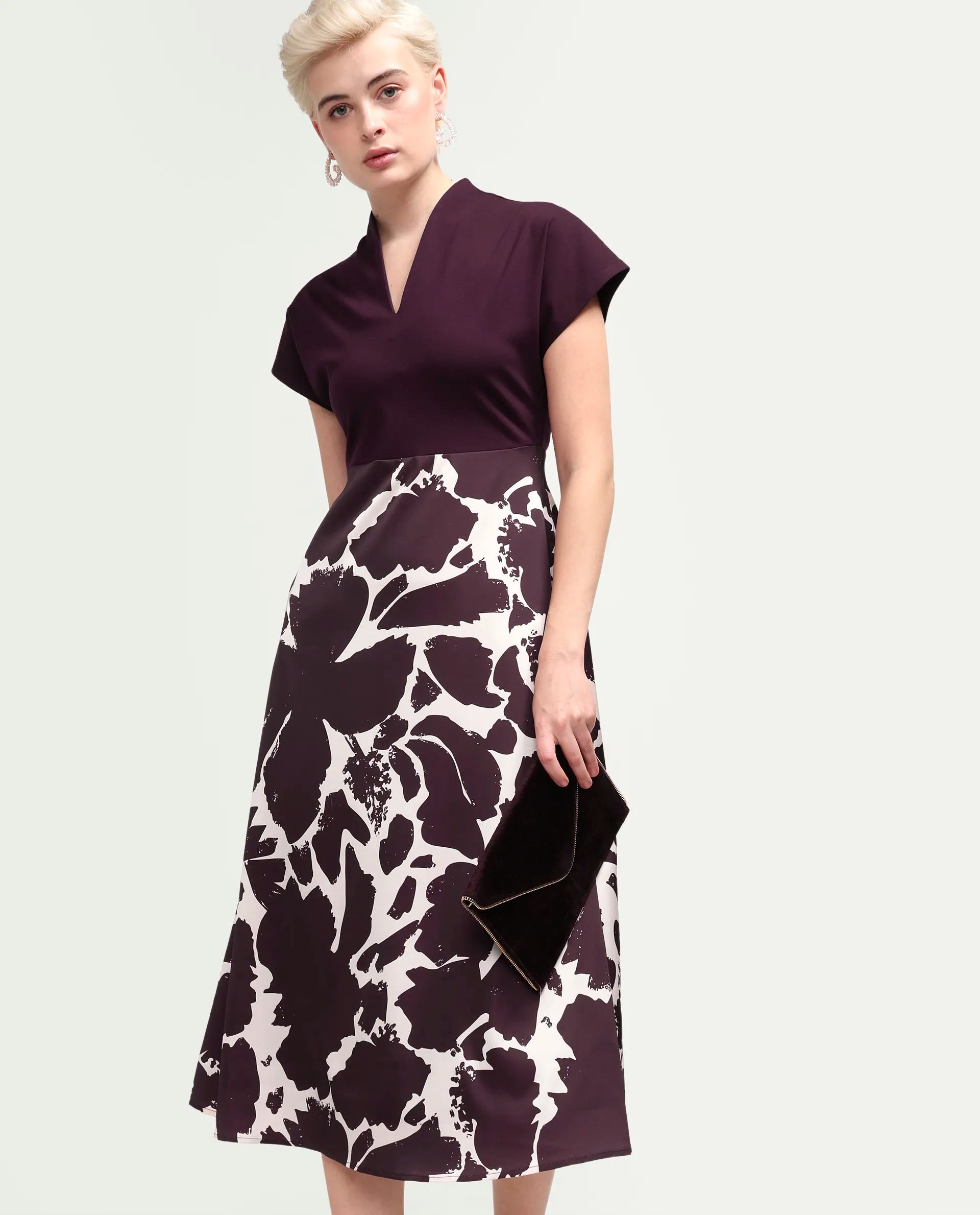 Rareism Women's Sopply Maroon Polyester V-Neck A-Line Abstract Print Dress